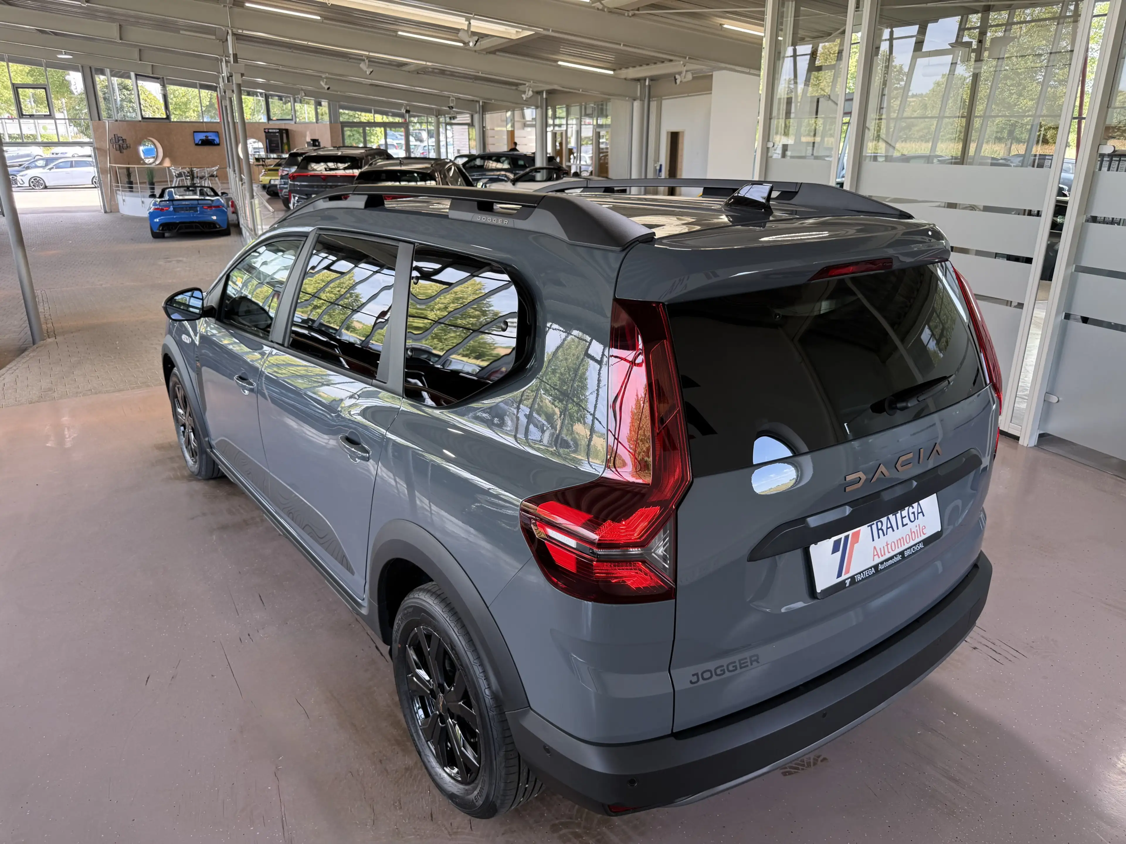 Dacia Jogger TCe110 Extreme 7-Sitzer Navi City-Paket — photo 10