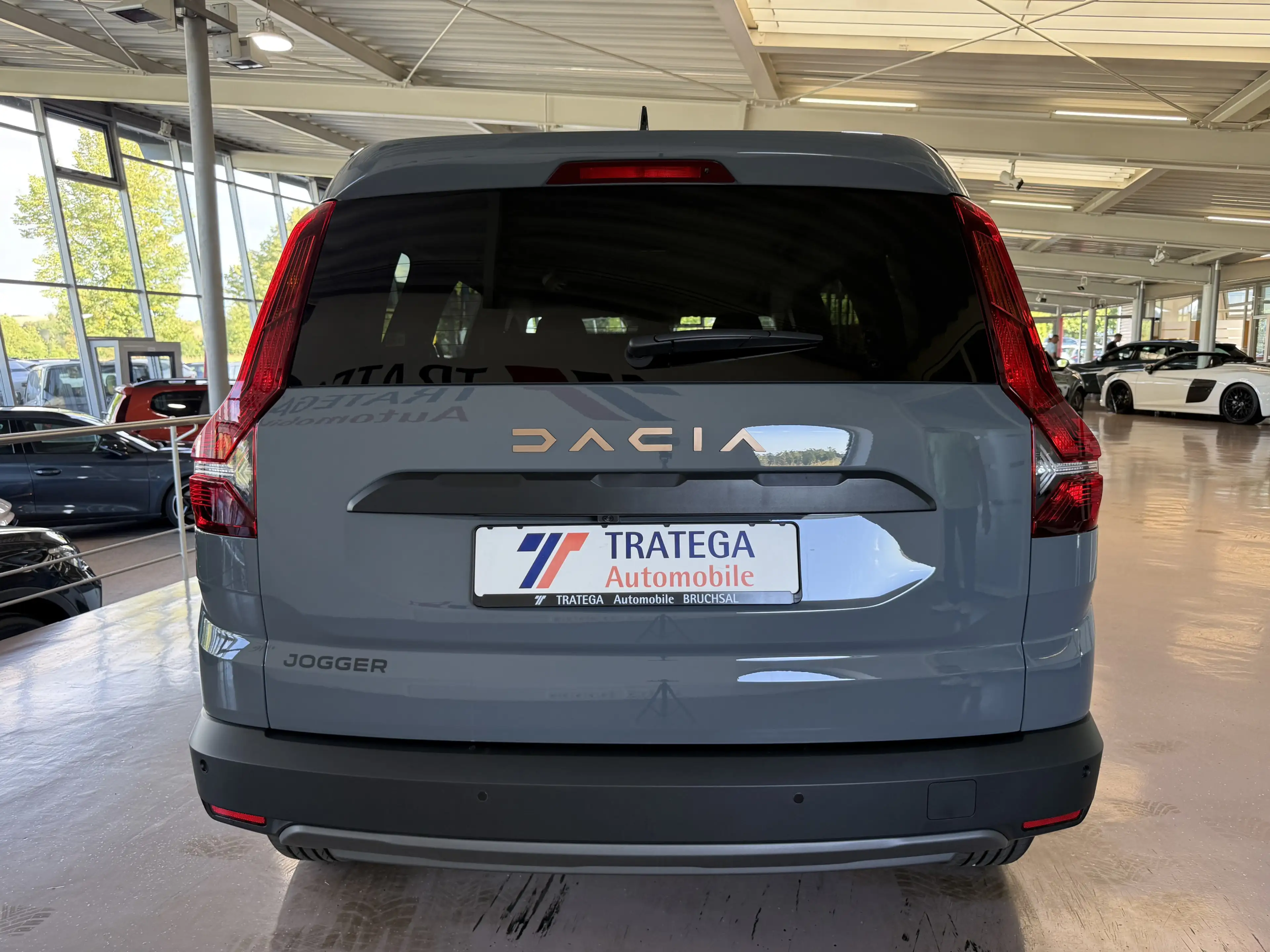 Dacia Jogger TCe110 Extreme 7-Sitzer Navi City-Paket — photo 6