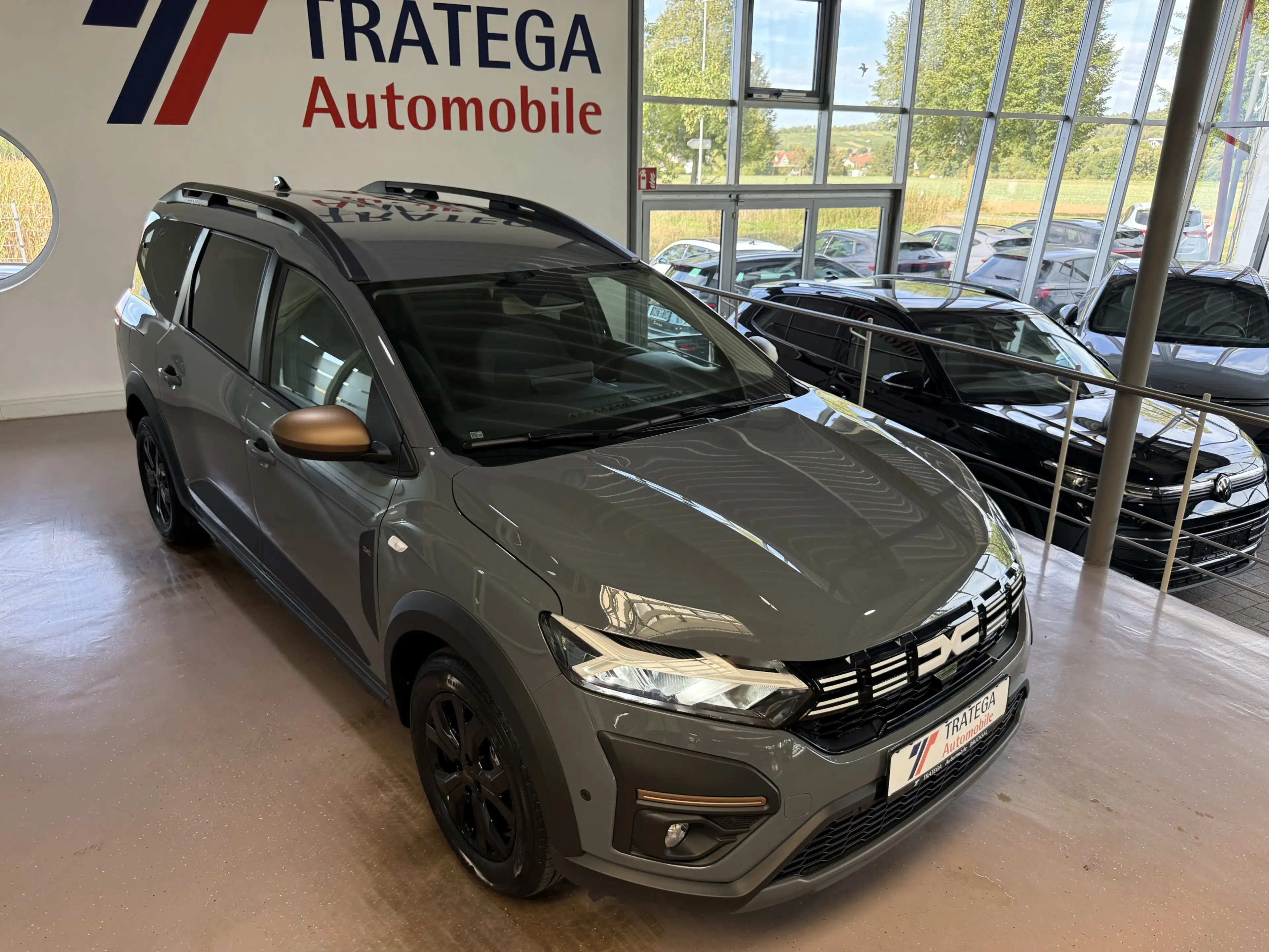 Dacia Jogger TCe110 Extreme 7-Sitzer Navi City-Paket — photo 9