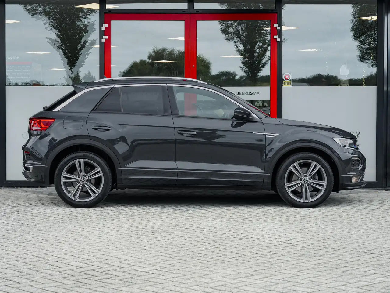 Volkswagen T-Roc 1.5 TSI Sport Business R R-Line Trekhaak Vir, миниатюра 23