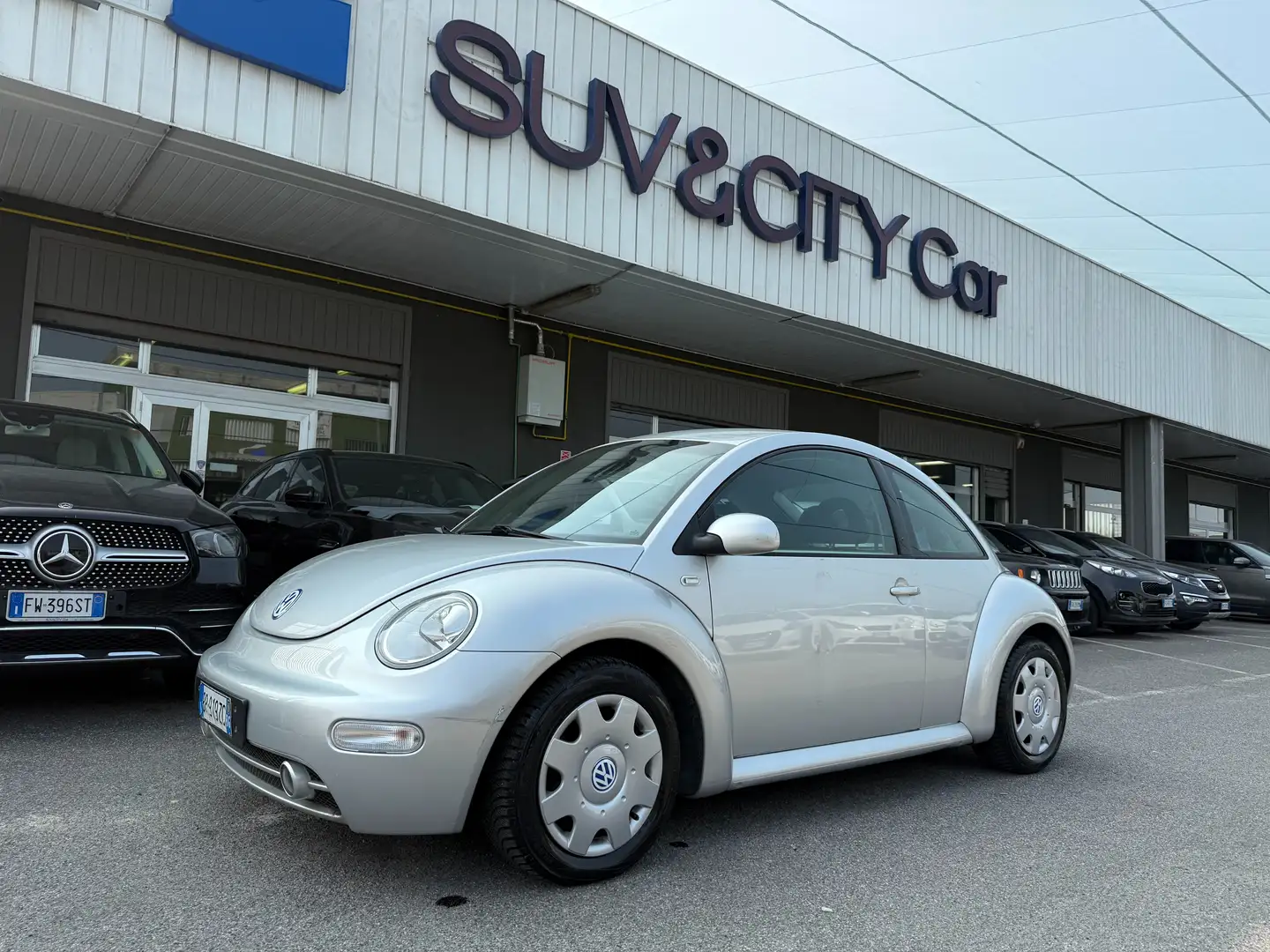 Volkswagen New Beetle New Beetle 1.6 / 69000 KM Grigio - 1