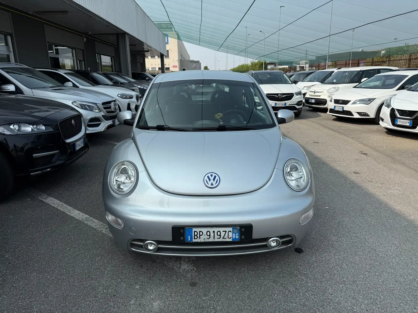 Volkswagen New Beetle New Beetle 1.6 / 69000 KM Grigio - 2