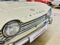 Triumph TR4 IRS + OVERDRIVE Beige - thumbnail 19