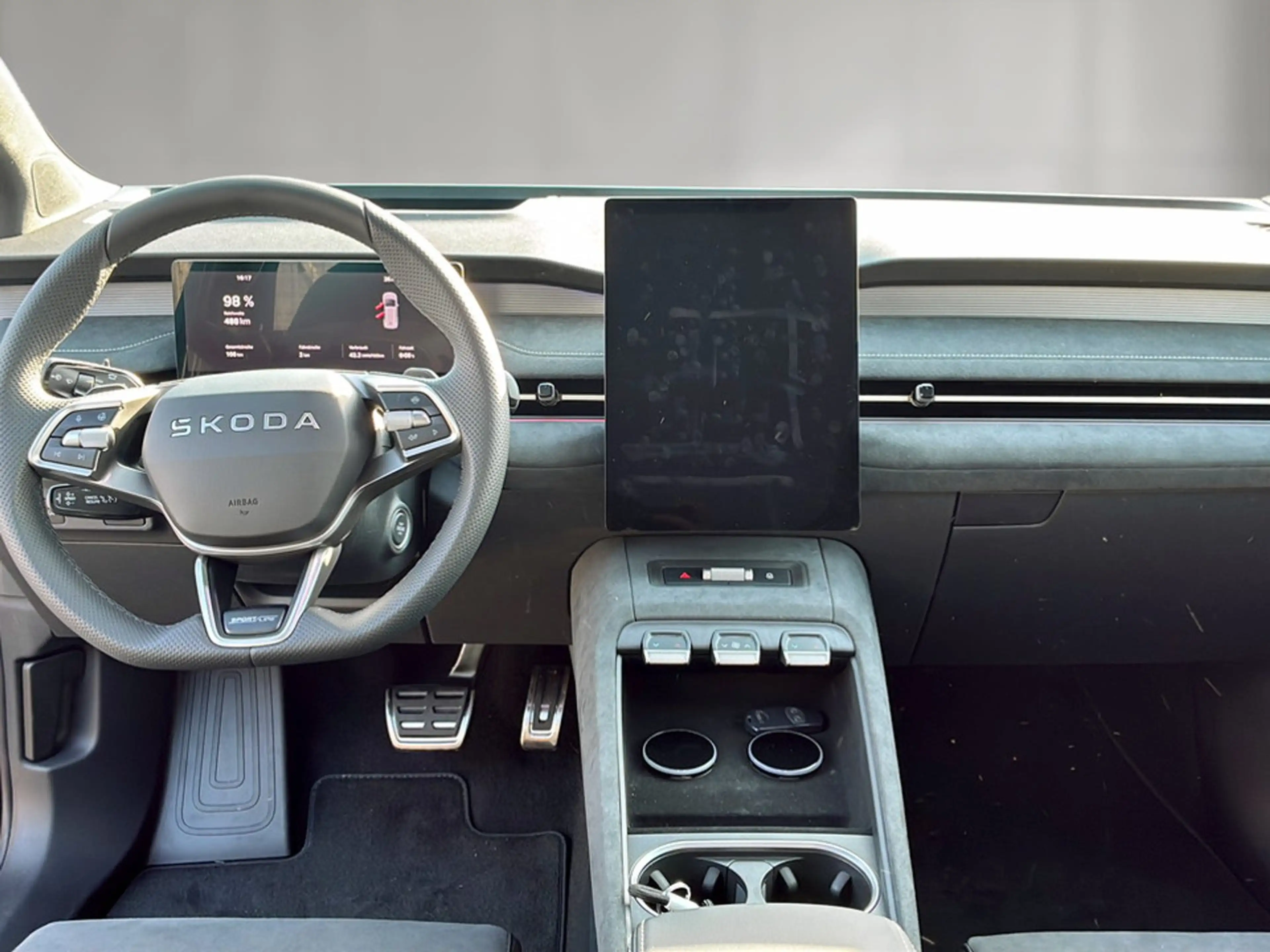 Skoda Peaq Sportline 90x — photo 12