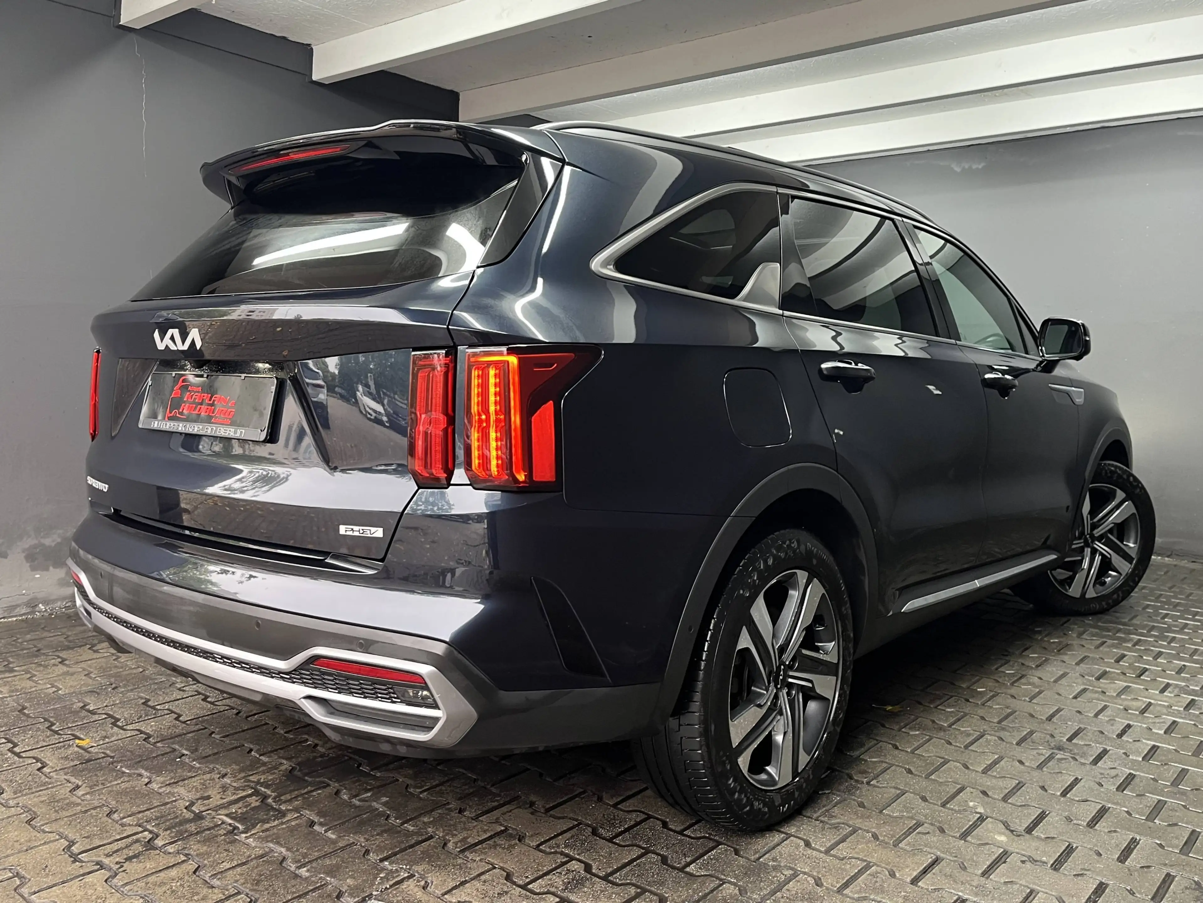 Kia Sorento Platinum 4WD Plug-In, PANO, 360°,ACC — photo 5