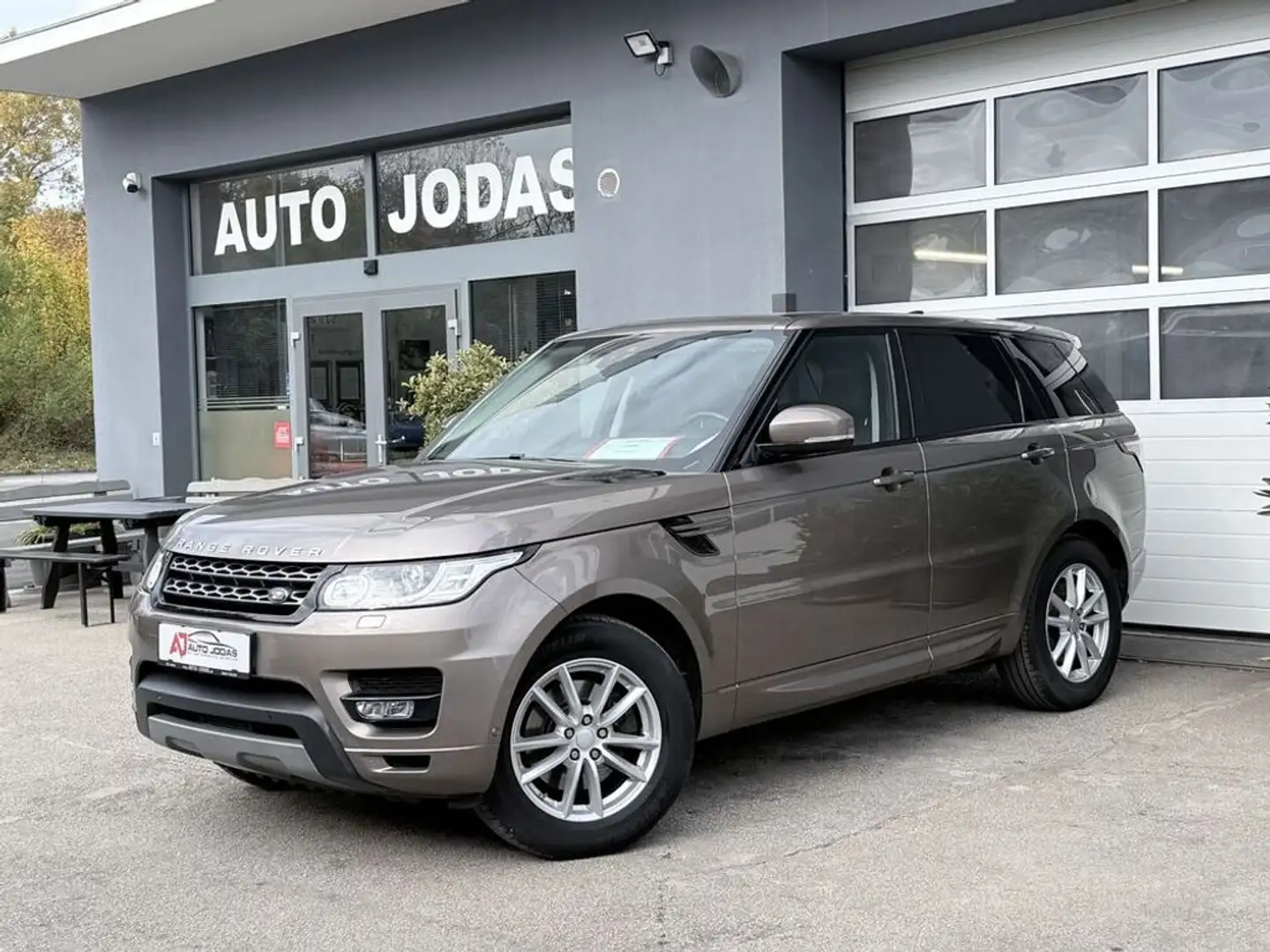 Land Rover Range Rover Sport 2.0 SD4 SE **Luft/Panorama** Grau - 2
