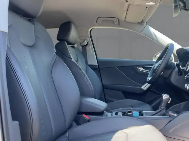 Audi Q2 view 12