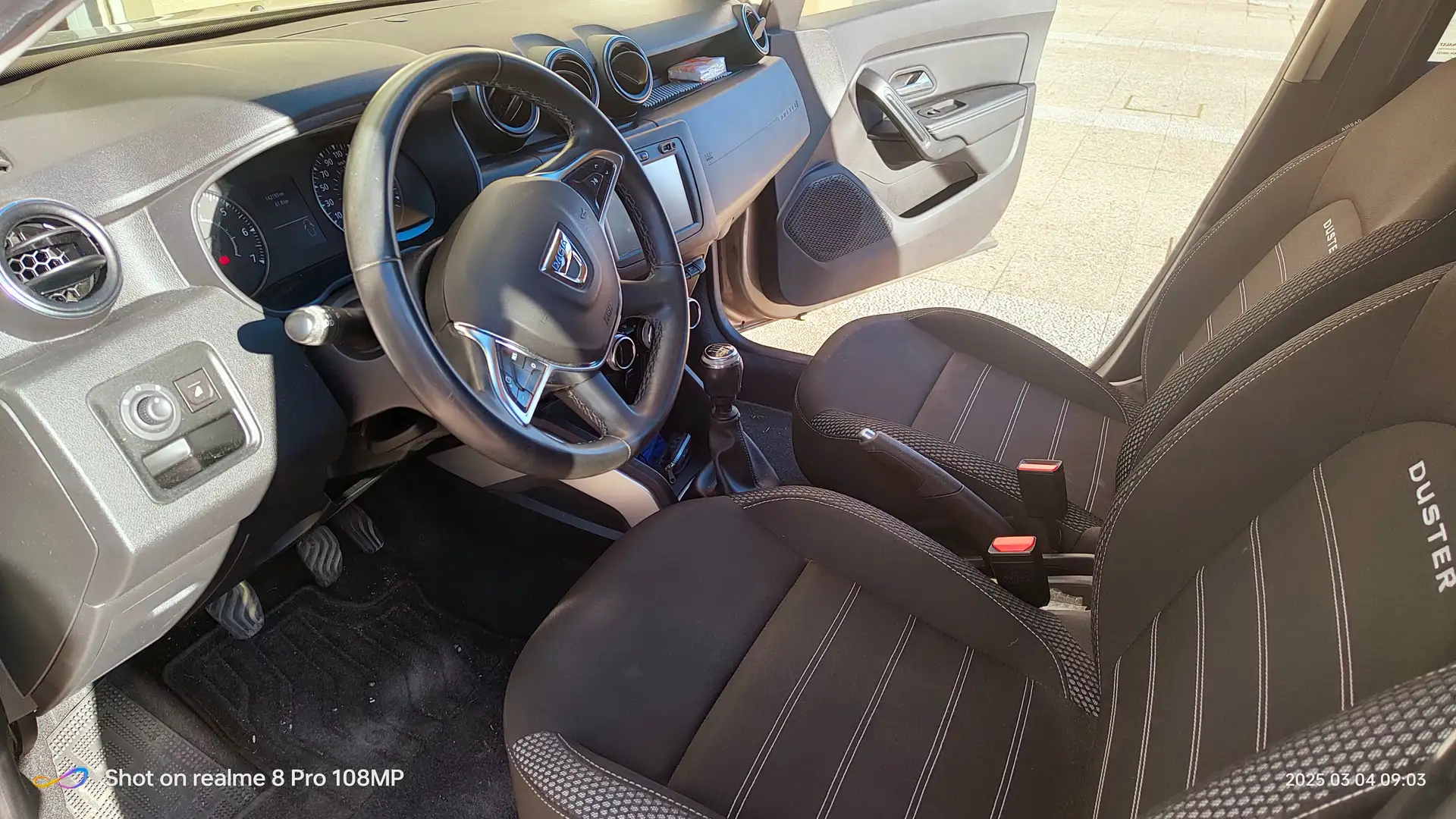 Dacia Duster Duster II 2018 1.5 blue dci Prestige 4x4 s Золотистый - 1