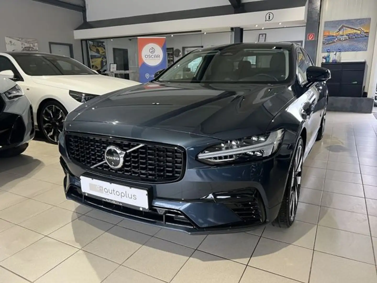 Volvo S90 T8 Plus Dark Recharge AWD ACC BLIS 360° Dach Синий - 2