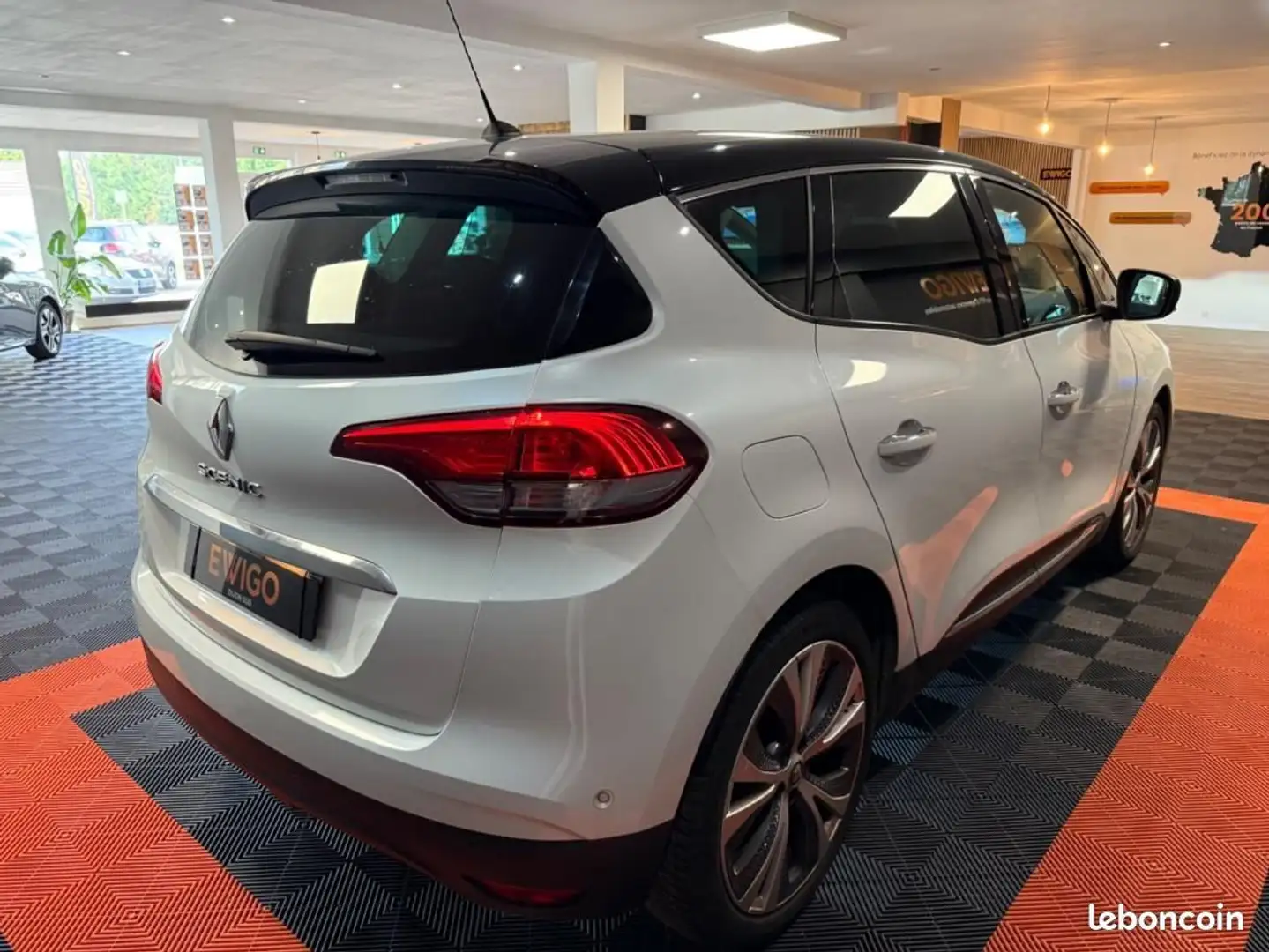 Renault Scenic Scénic 1.2 TCE 130 INTENS %2B ANDROID AUTO-APPLE CARPLAY Blanc - 2
