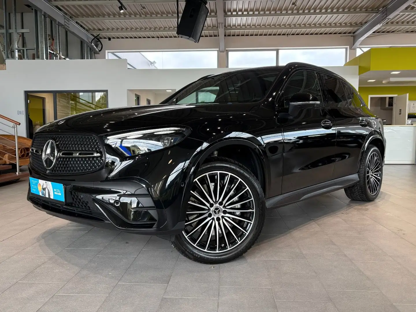 Mercedes-Benz GLC 300 GLC300e 4Matic AMG-Line*360°*OLED*PANO*BURMESTER Schwarz - 1