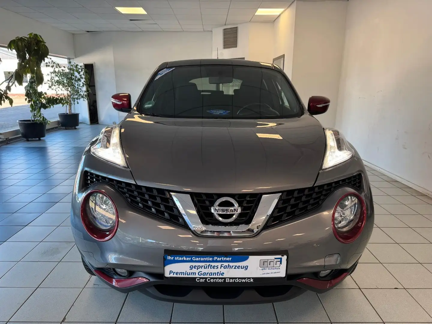 Nissan Juke Acenta**Navi+Leder+Sitzheizung+Kamera** Grijs - 2