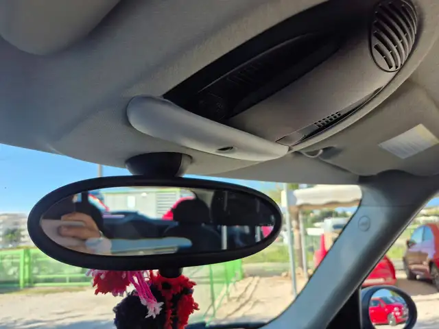 MINI Countryman view 14