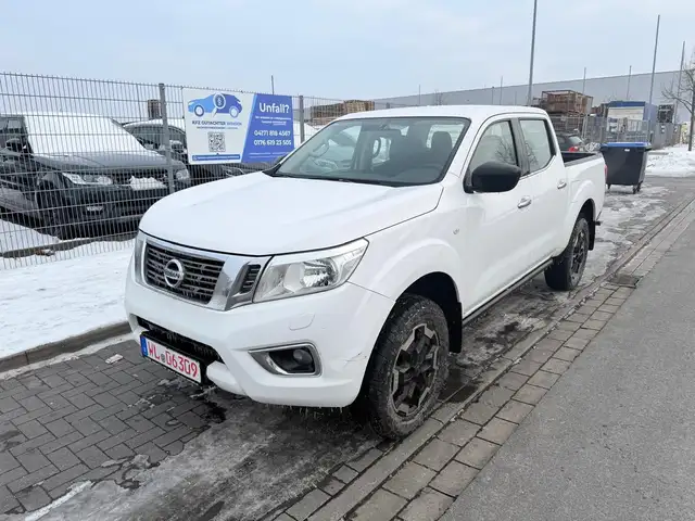 Nissan Navara 2.3 Dci *4x4*1.HAND*EURO6*Kamera*LKW*AHK*
