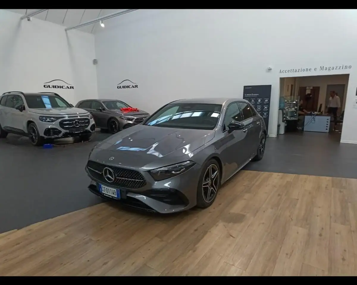 Mercedes-Benz A 180