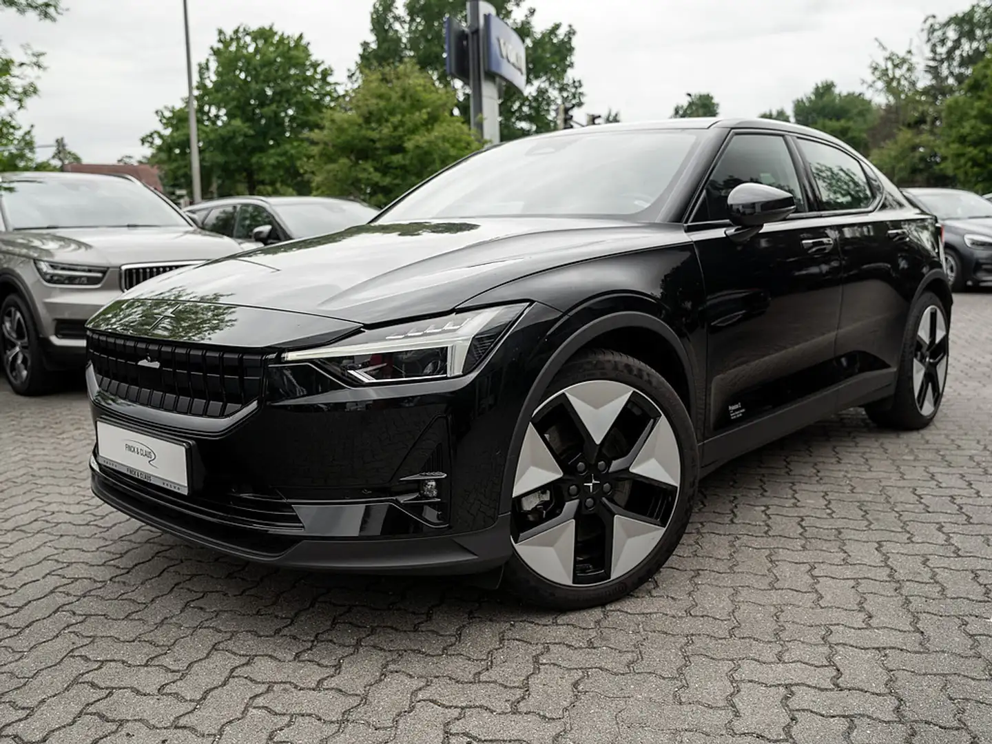 Polestar 2 Long Range Dual Zwart - 1
