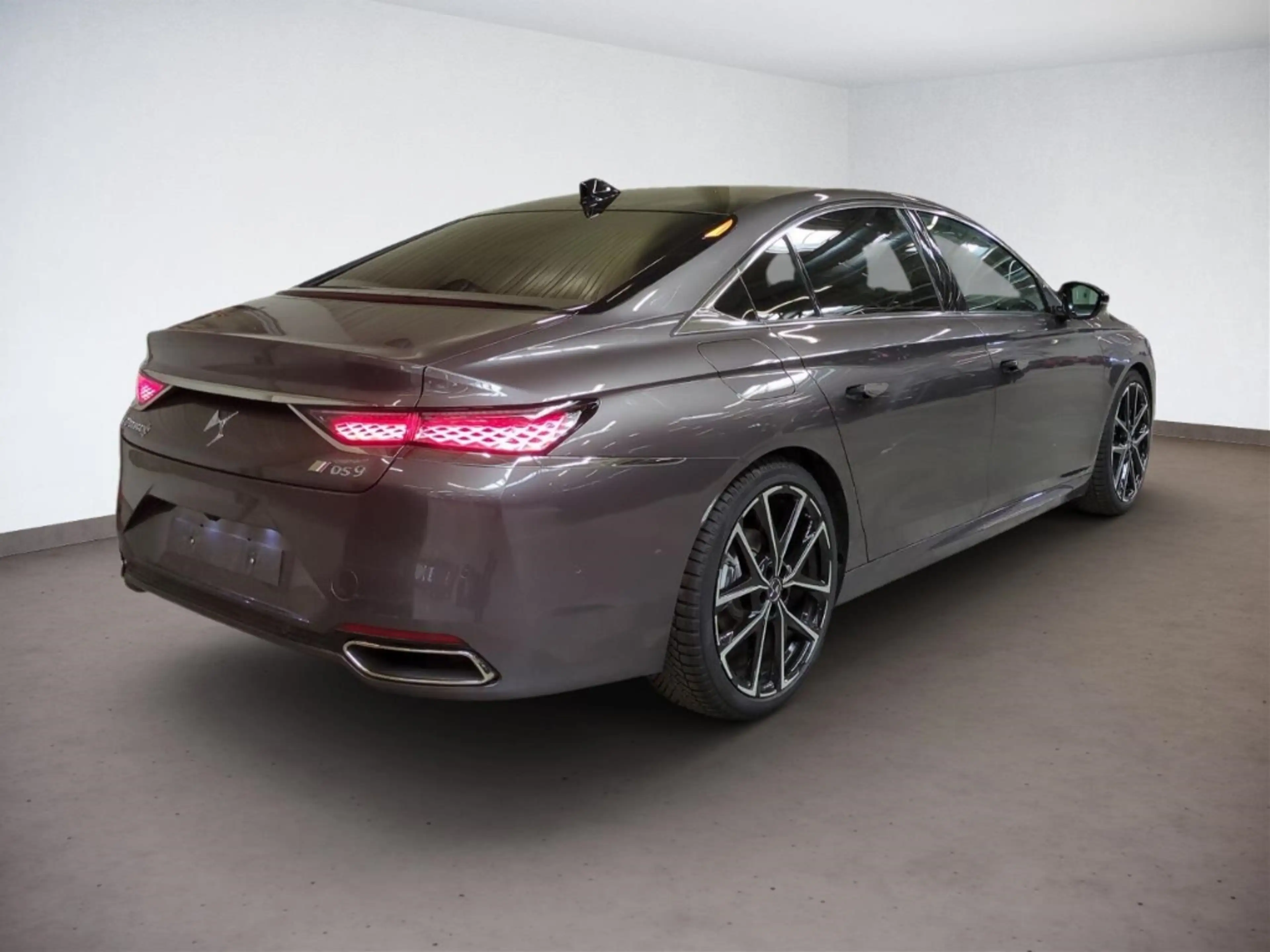 DS Automobiles DS 9 E-Tense 360 Opera 4x4 Voll! Dach 4xMassage — photo 4