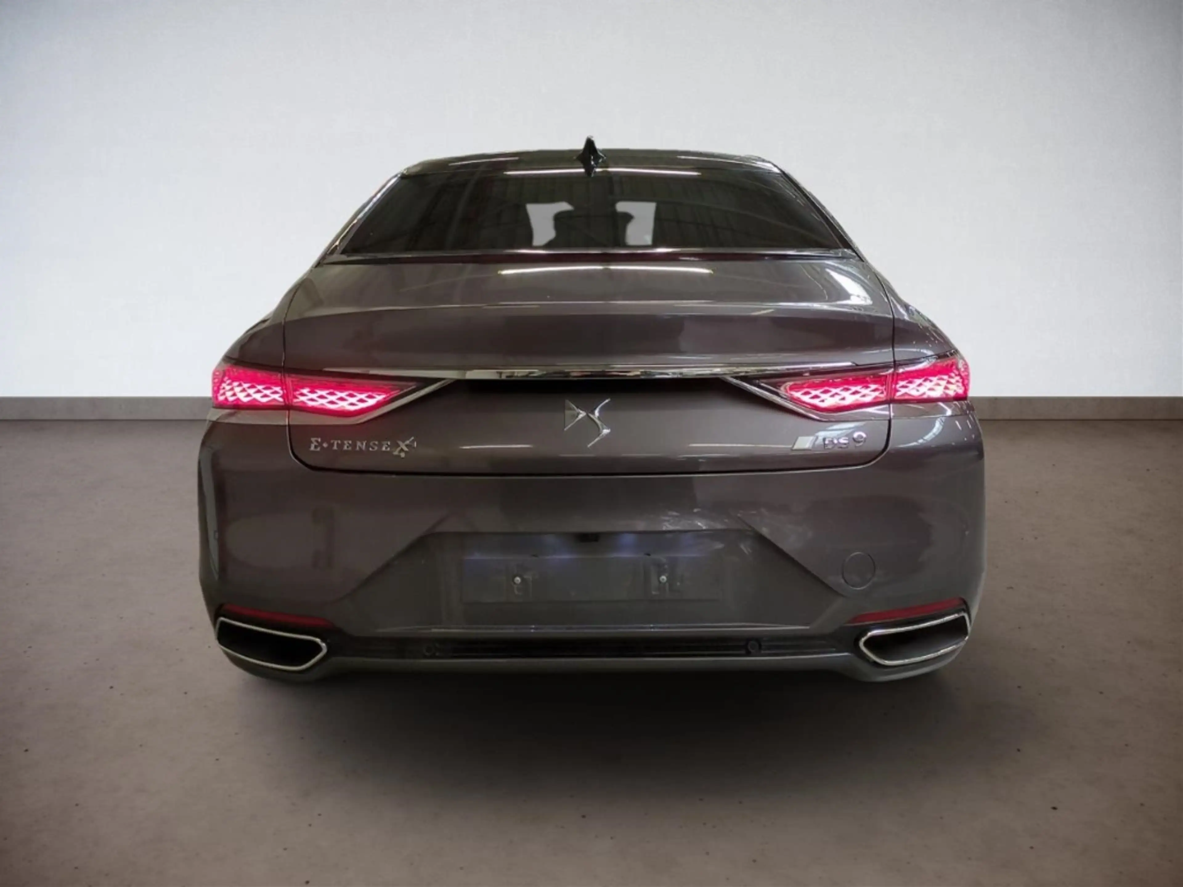 DS Automobiles DS 9 E-Tense 360 Opera 4x4 Voll! Dach 4xMassage — photo 3