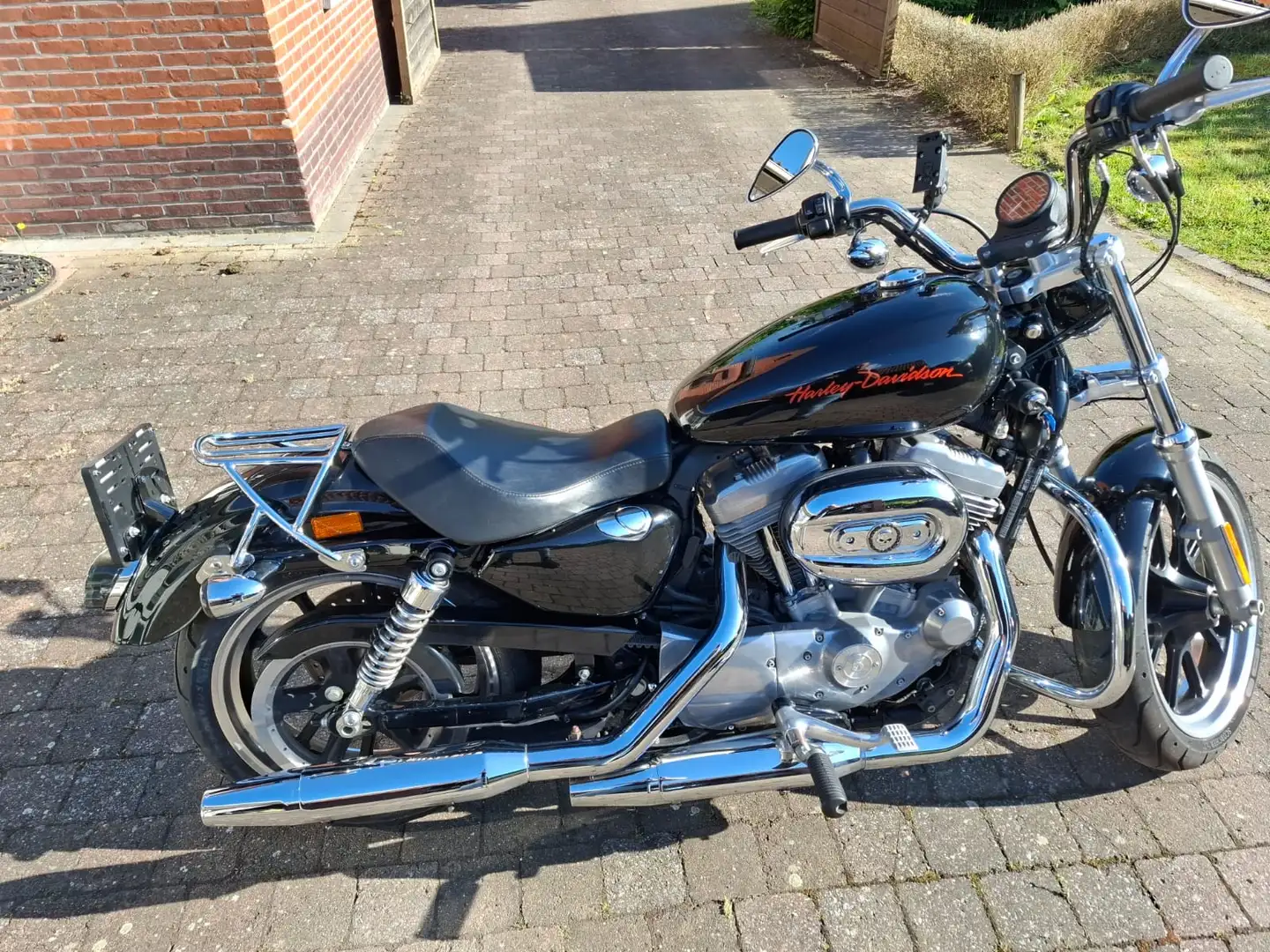 Harley-Davidson Low Rider 883 Černá - 1