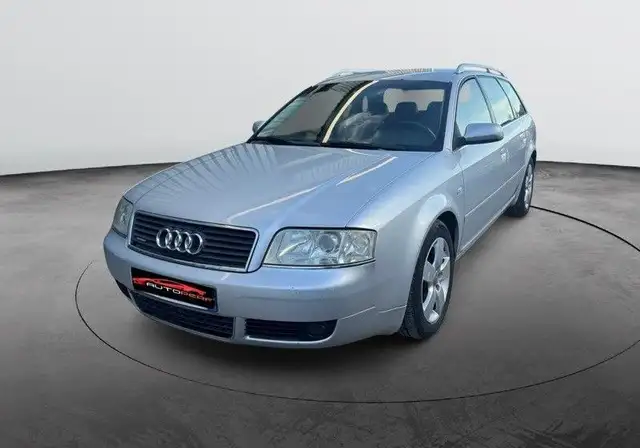 Audi A6 Avant Quattro 2.5 TDI 180CH GPS SIÈGES CHAUFFANT PRET A PARTIR