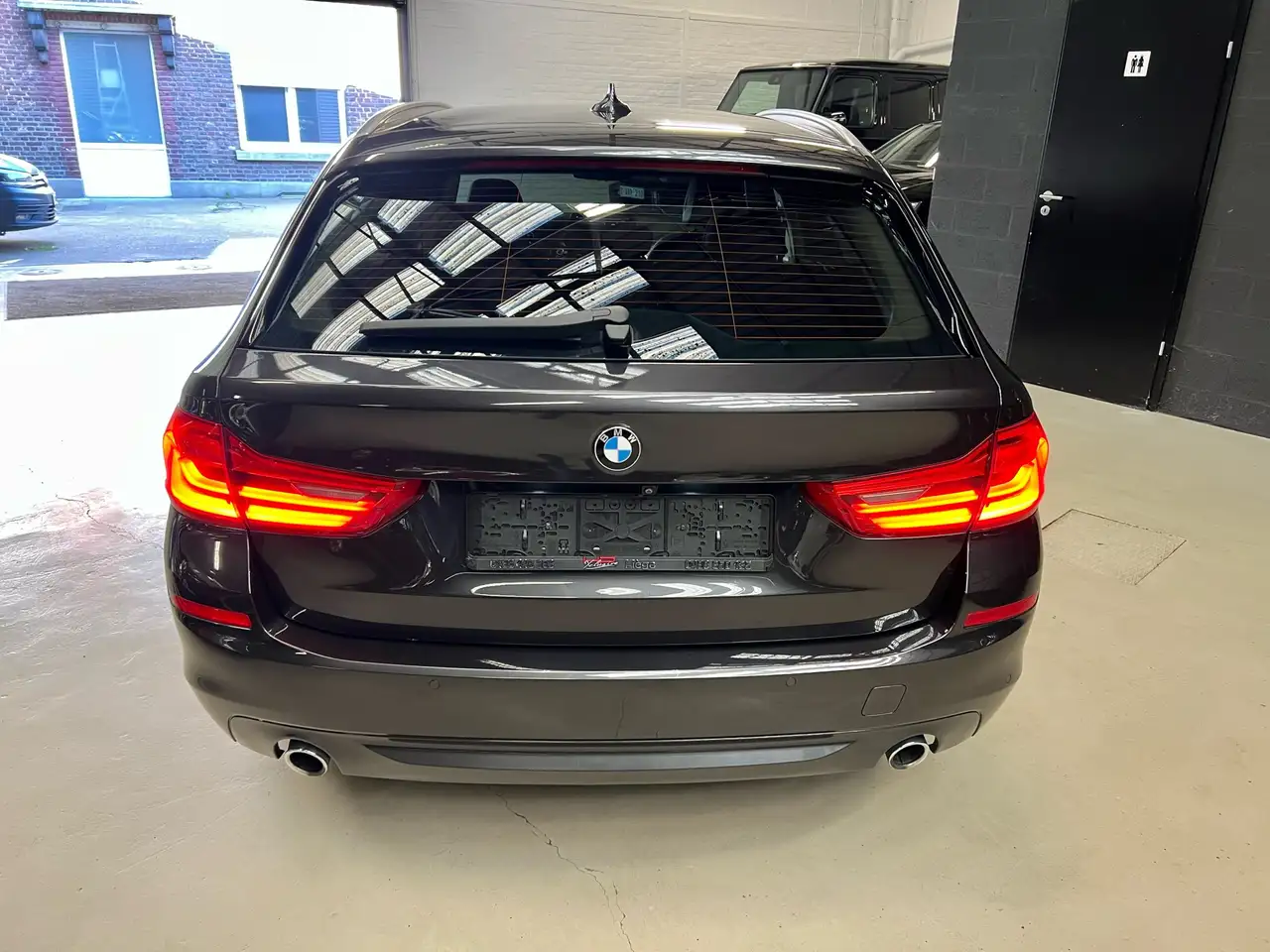 BMW 518 Touring dA *LED*CUIR*CAMERA*S CHAUF*GARANTIE, миниатюра 5