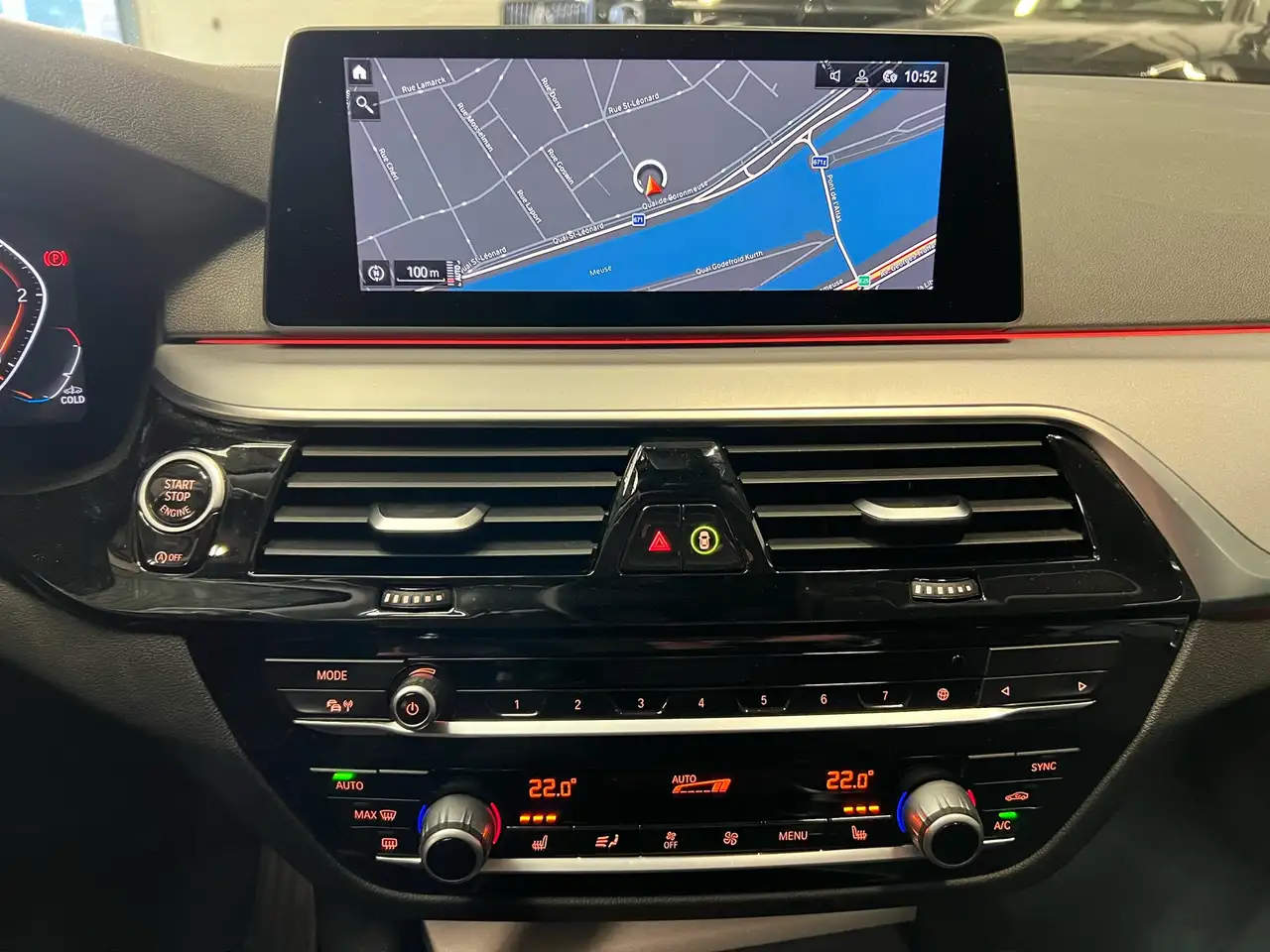 BMW 518 Touring dA *LED*CUIR*CAMERA*S CHAUF*GARANTIE, миниатюра 12