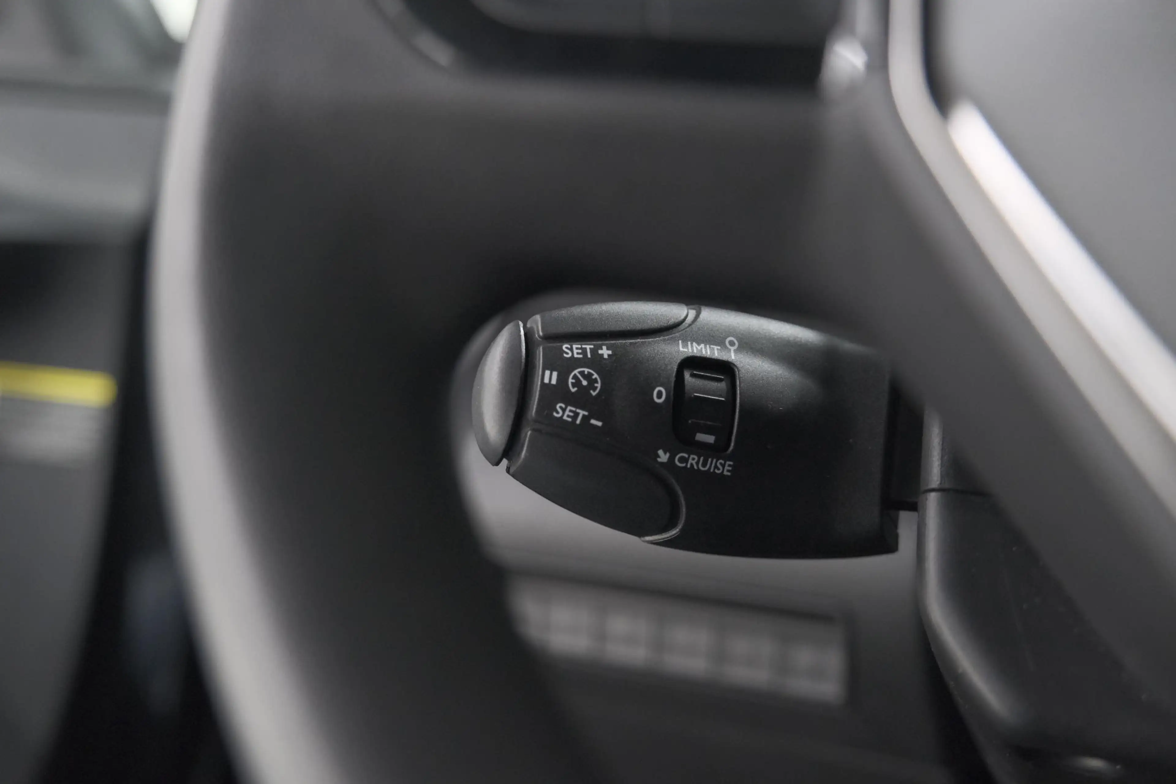 Peugeot Partner 1.5 BlueHDi 100 S&S L1 | Passagiersbank |  Apple C — photo 3
