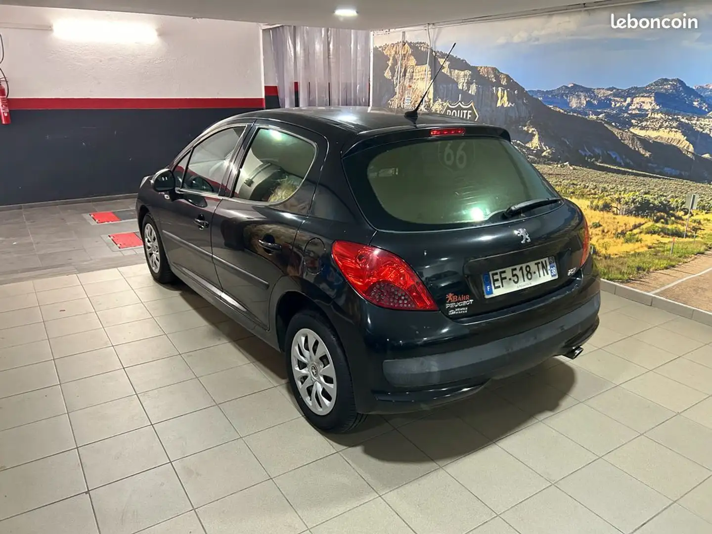 Peugeot 207 1.4 VTi 95ch Noir - 2