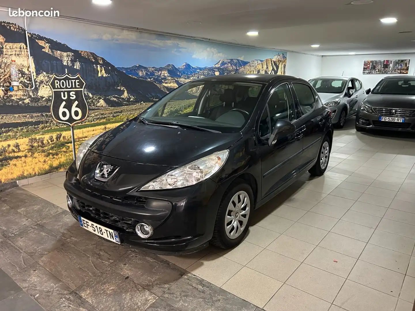 Peugeot 207 1.4 VTi 95ch Noir - 1