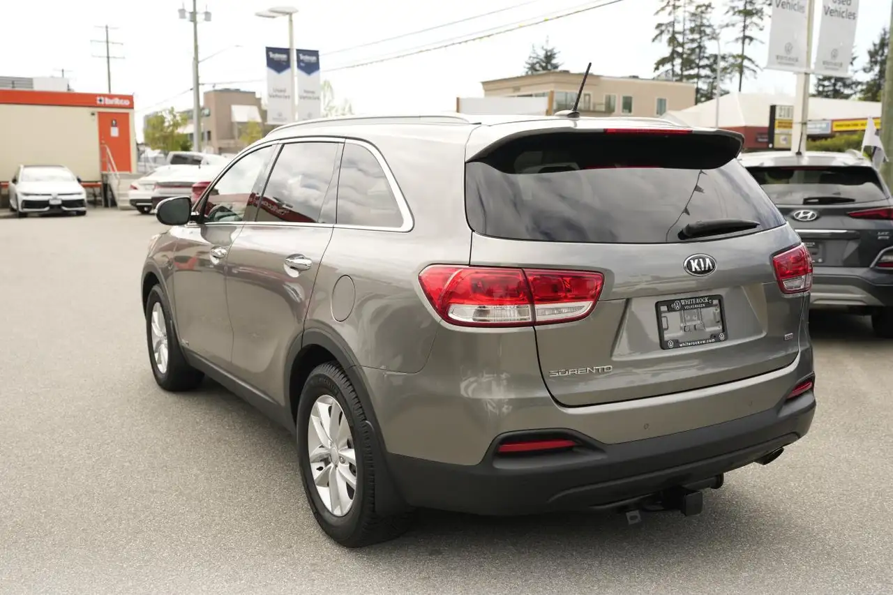 Kia Sorento снимка Kia Sorento