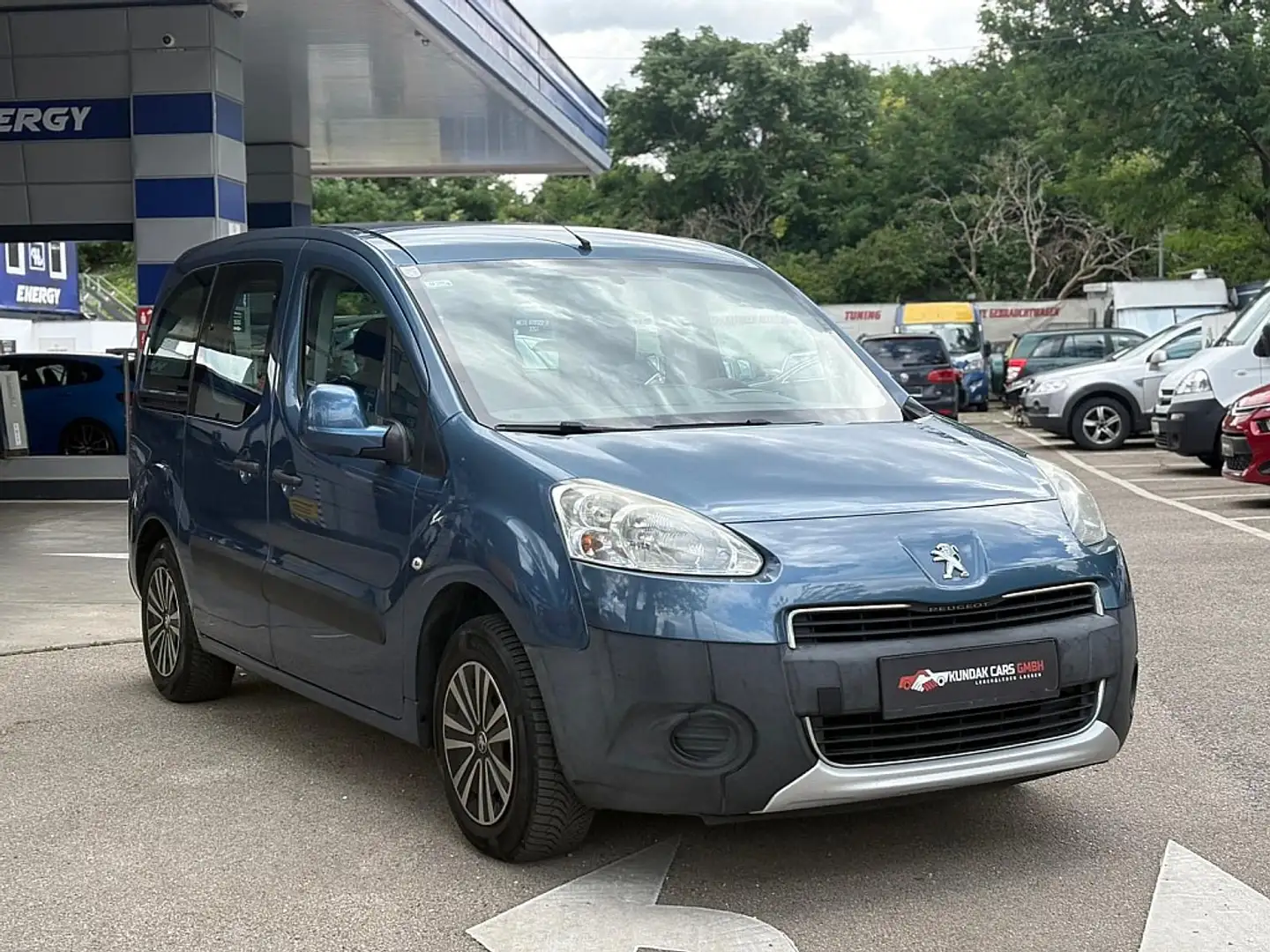Peugeot Partner Tepee Active 1,6 e-HDi **ERSTBESITZ**PICKERL 05... Blau - 1
