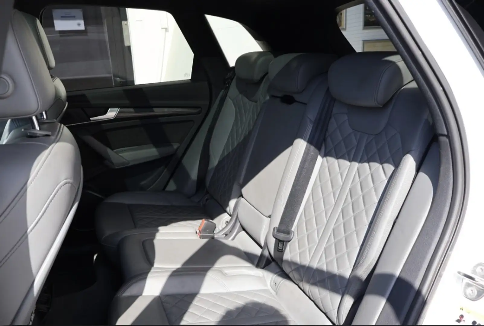Audi SQ5 3.0 TFSI quattro tiptronic - 2