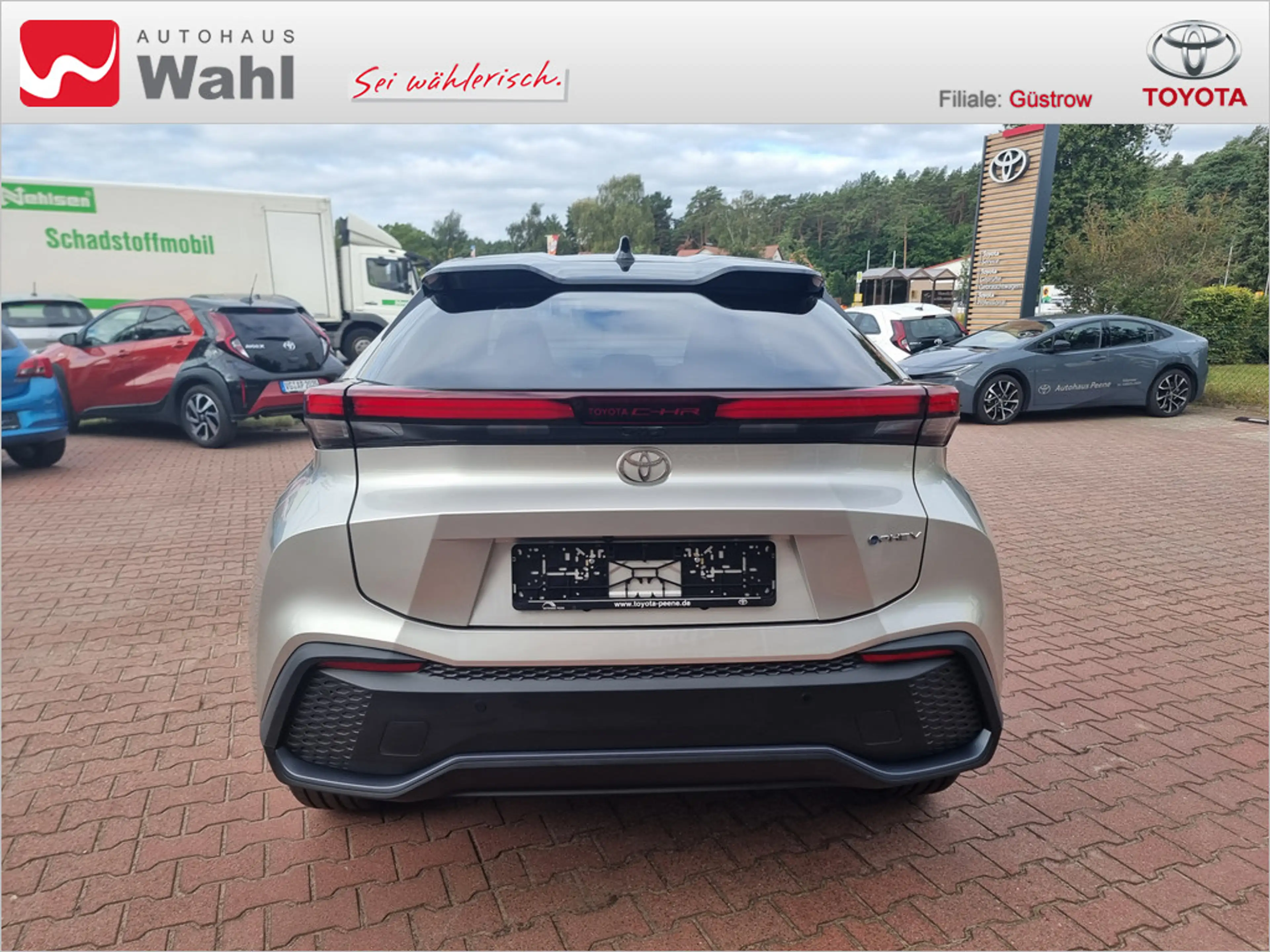 Toyota C-HR 2.0 Plug-In Hybrid FWD Teamplayer — photo 4