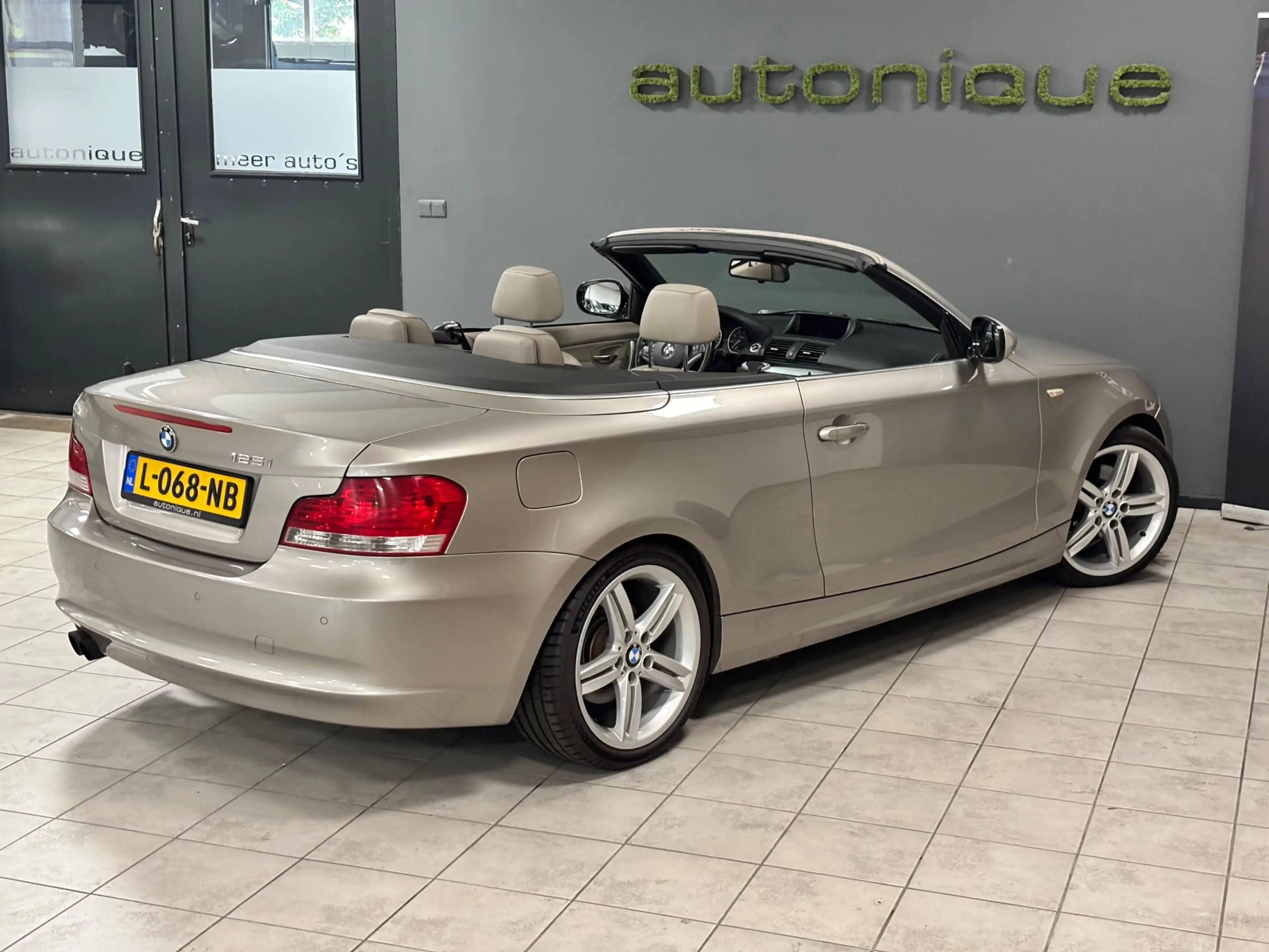 BMW 125 1-serie Cabrio 125i High Executive automaat M-pakk — photo 2