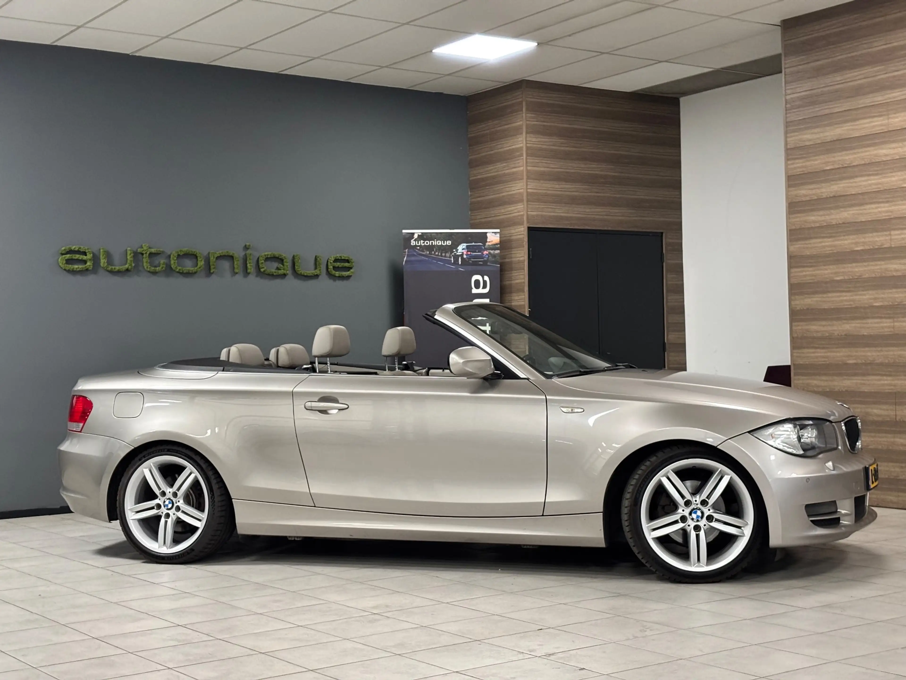 BMW 125 1-serie Cabrio 125i High Executive automaat M-pakk — photo 6