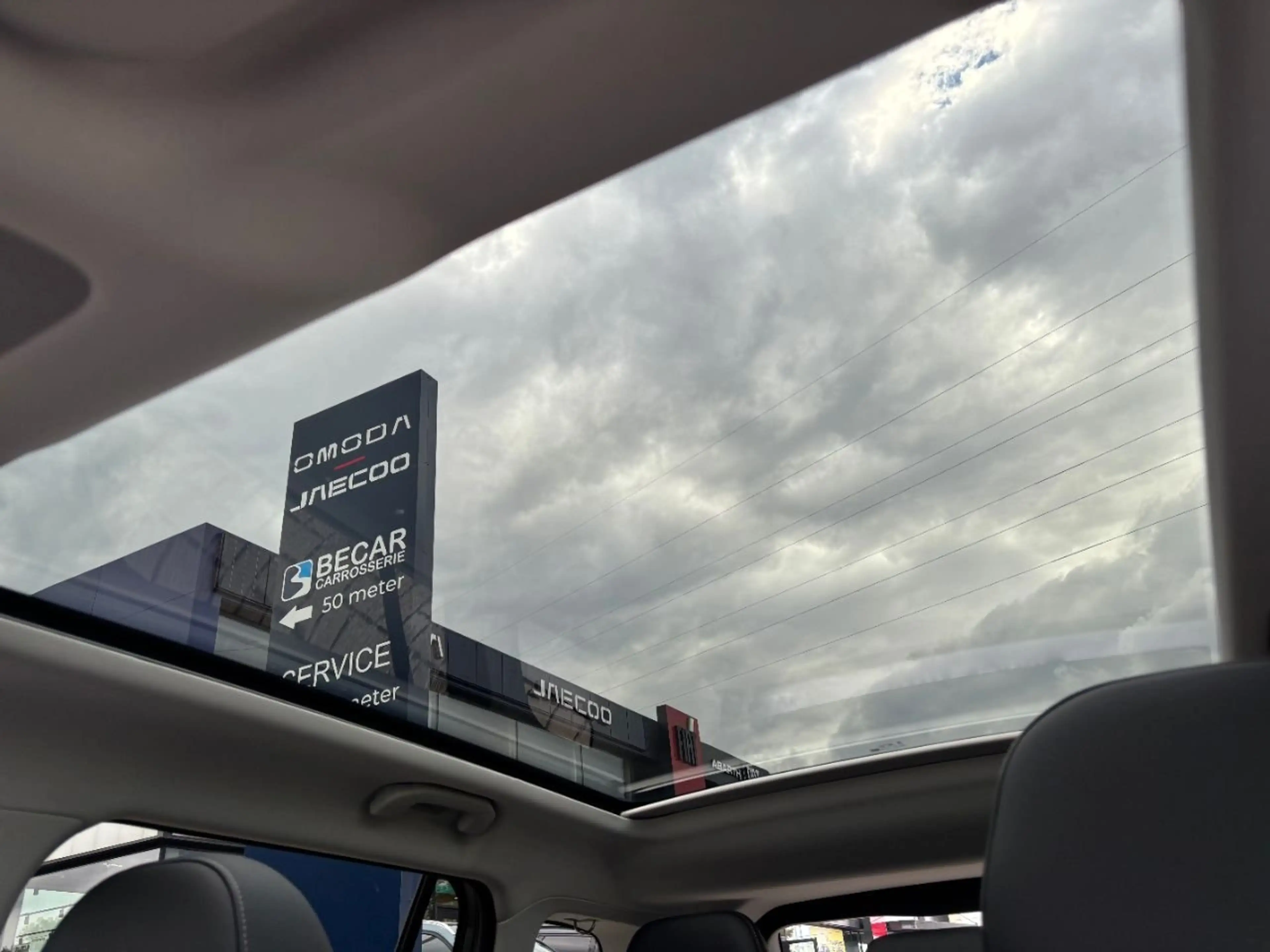 Jaecoo J5 Premium — photo 11
