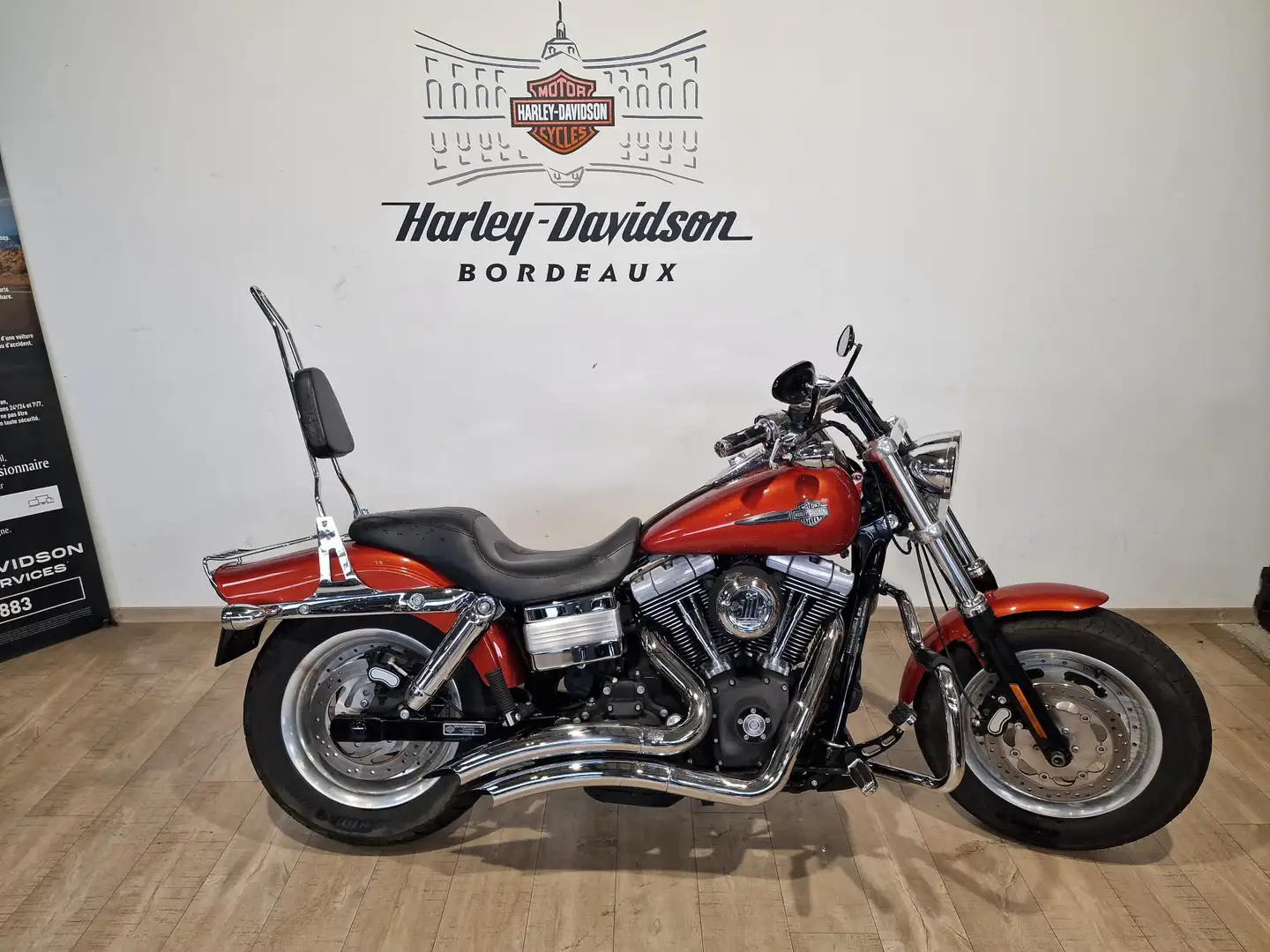 Harley-Davidson Dyna Fat Bob Rouge - 1