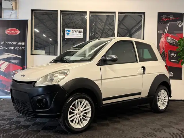 Ligier Autres IXO Treck Tablet Carplay Mopedauto Microcar 45KM