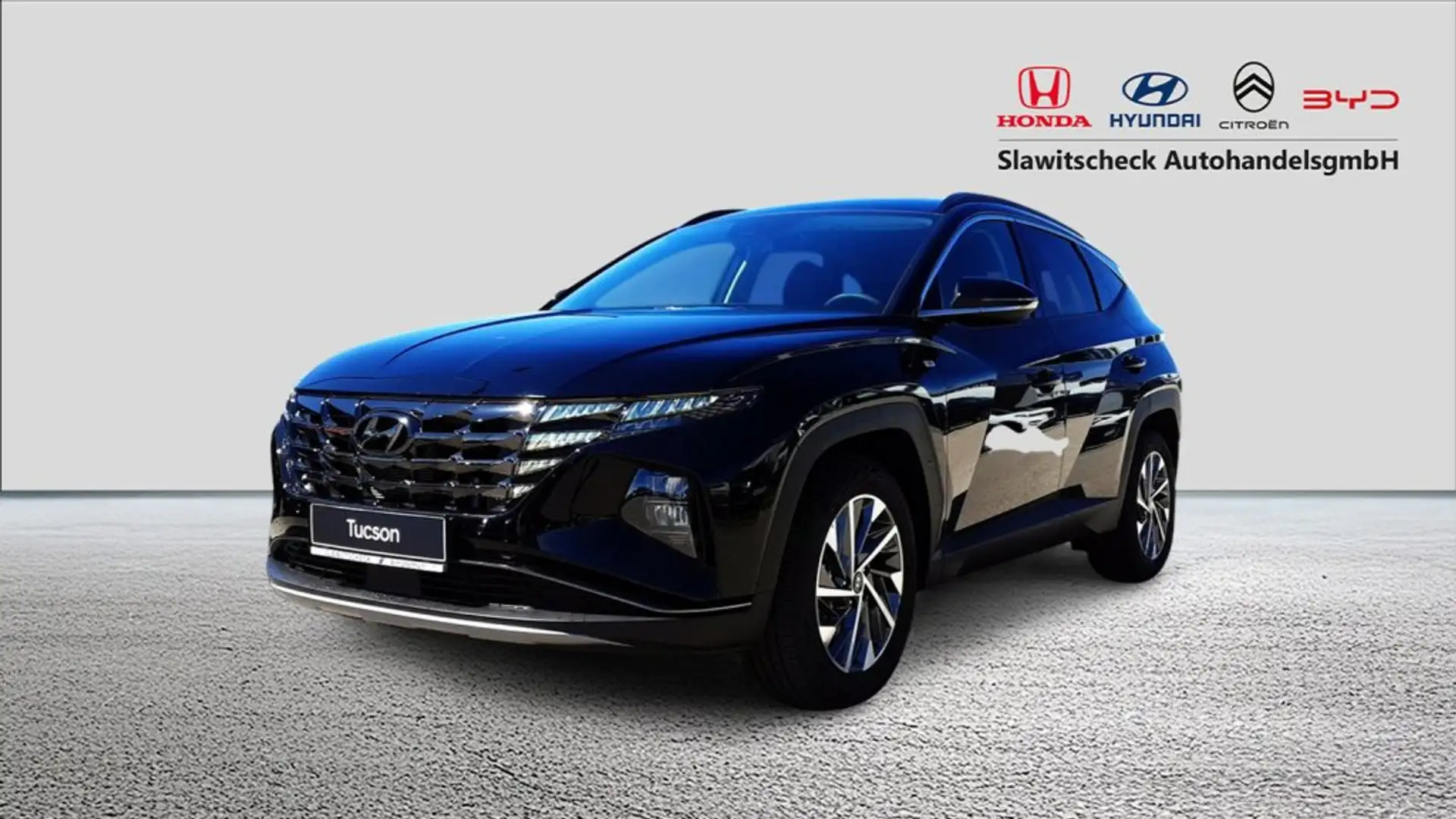 Hyundai TUCSON 1,6 CRDI 2WD 48V Trend Line DCT Schwarz - 1