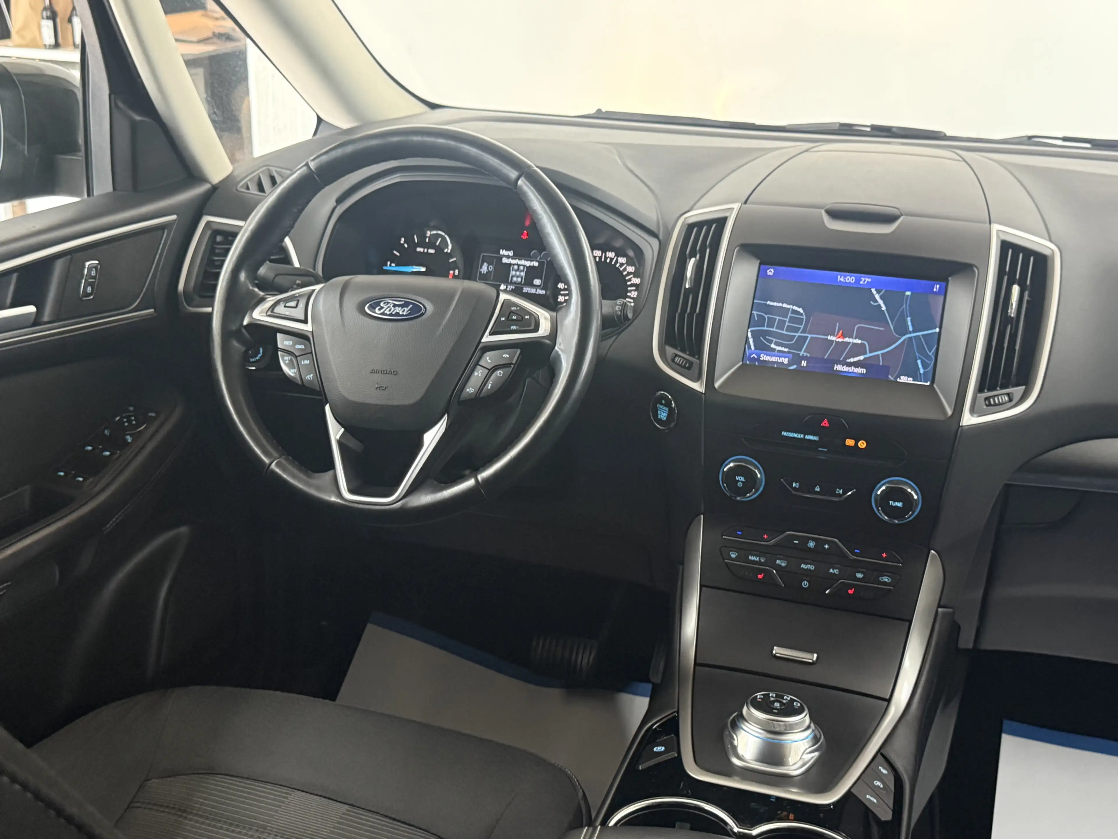 Ford Galaxy 1-Hand KEY 7 Sitzer AHK R-Kamera Carplay — photo 7