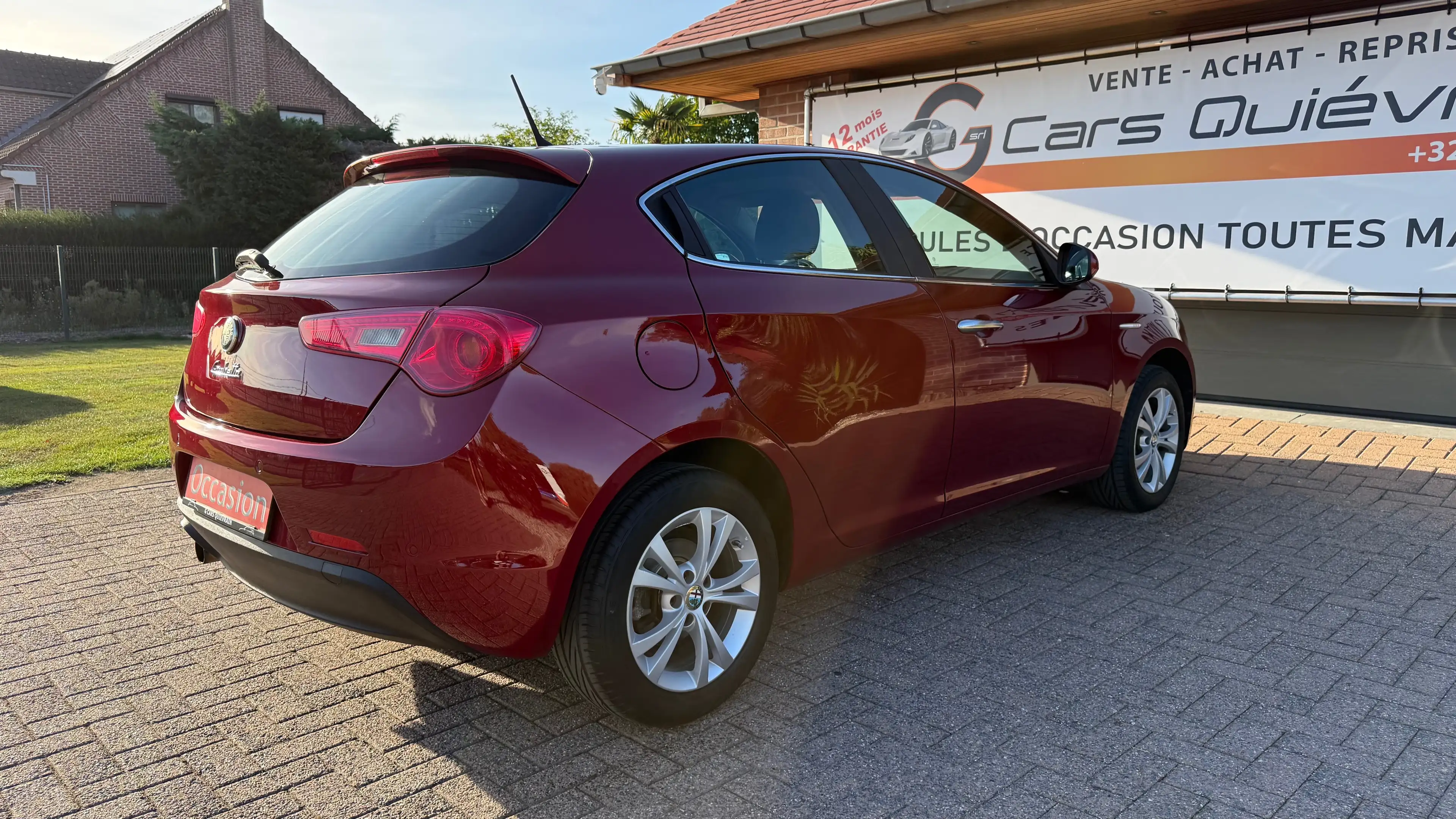 Alfa Romeo Giulietta 1.4 TB / BOITE AUTOMATIQUE / AIRCO / GARANTI 1 AN — photo 5