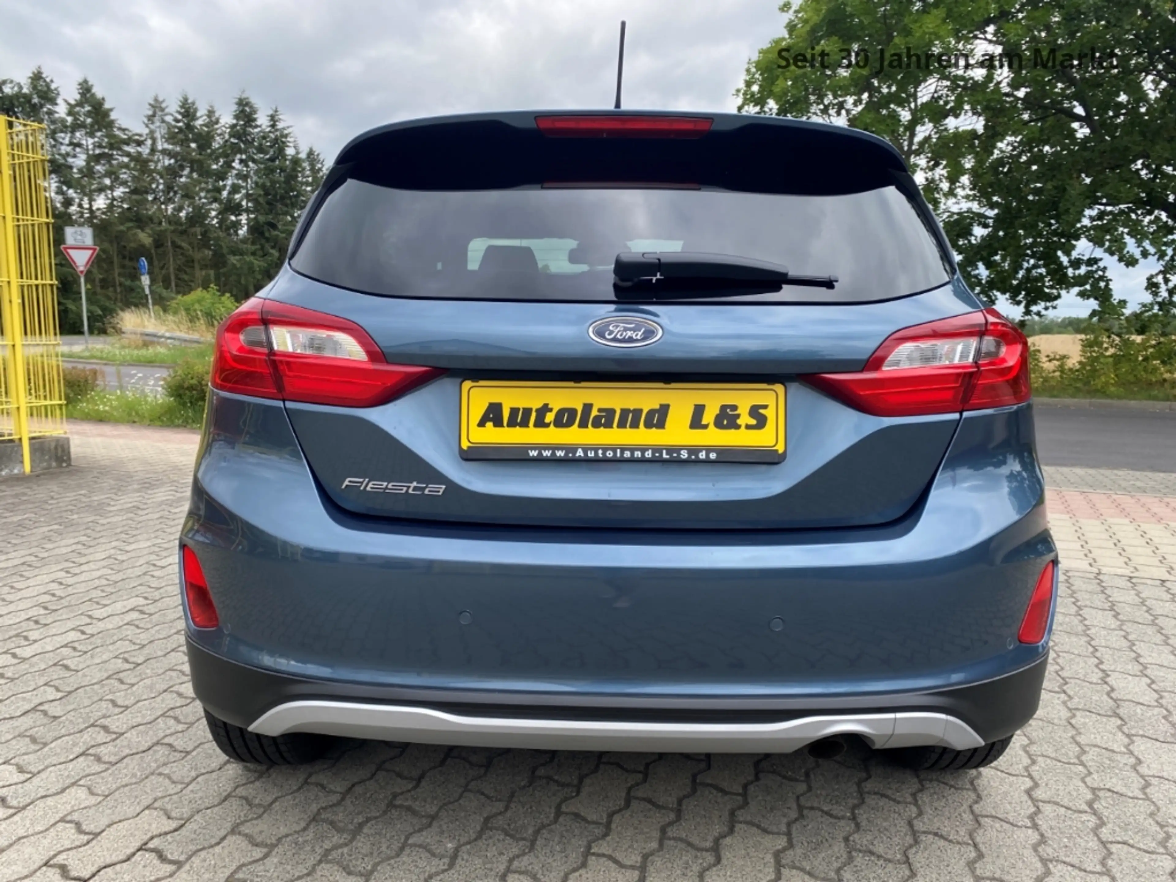 Ford Fiesta Active Plus,PDC,SH,Navi,Frontscheibenheizung,Lenkr — photo 7