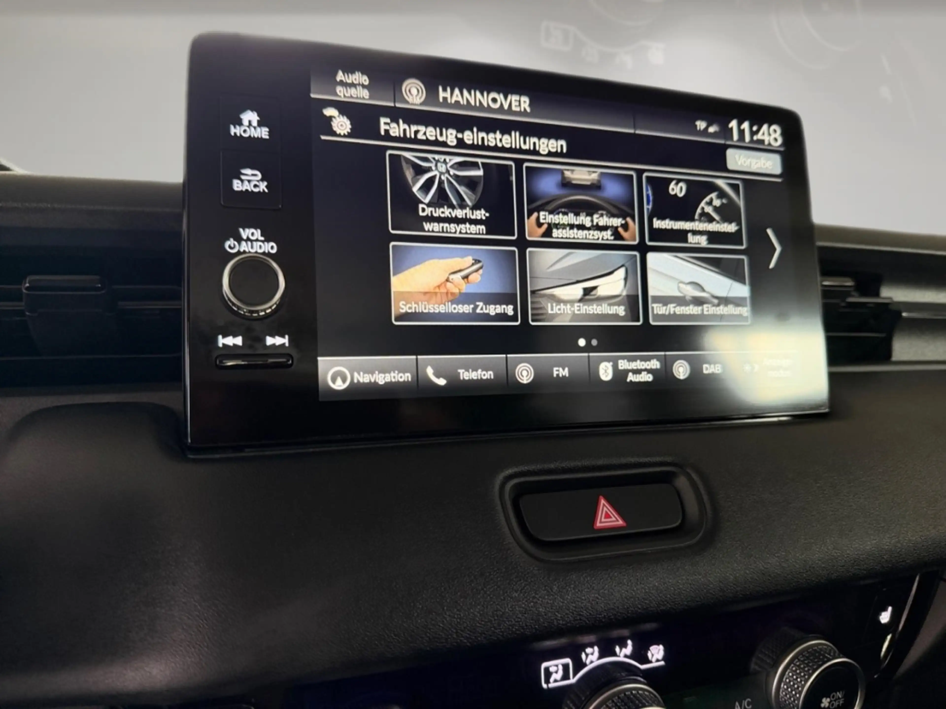 Honda HR-V 1.5 Elegance Hybrid *NAVI*CARPLAY*ACC* — photo 10
