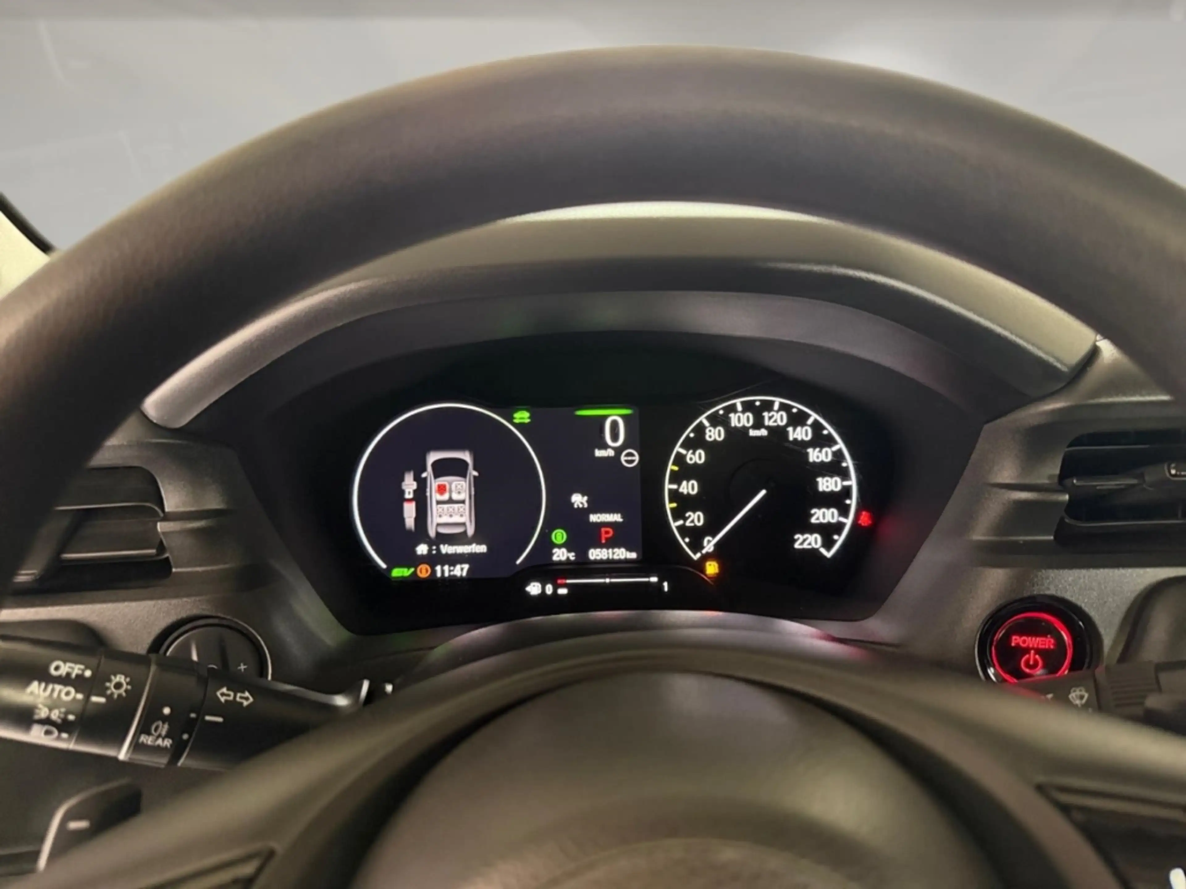 Honda HR-V 1.5 Elegance Hybrid *NAVI*CARPLAY*ACC* — photo 8