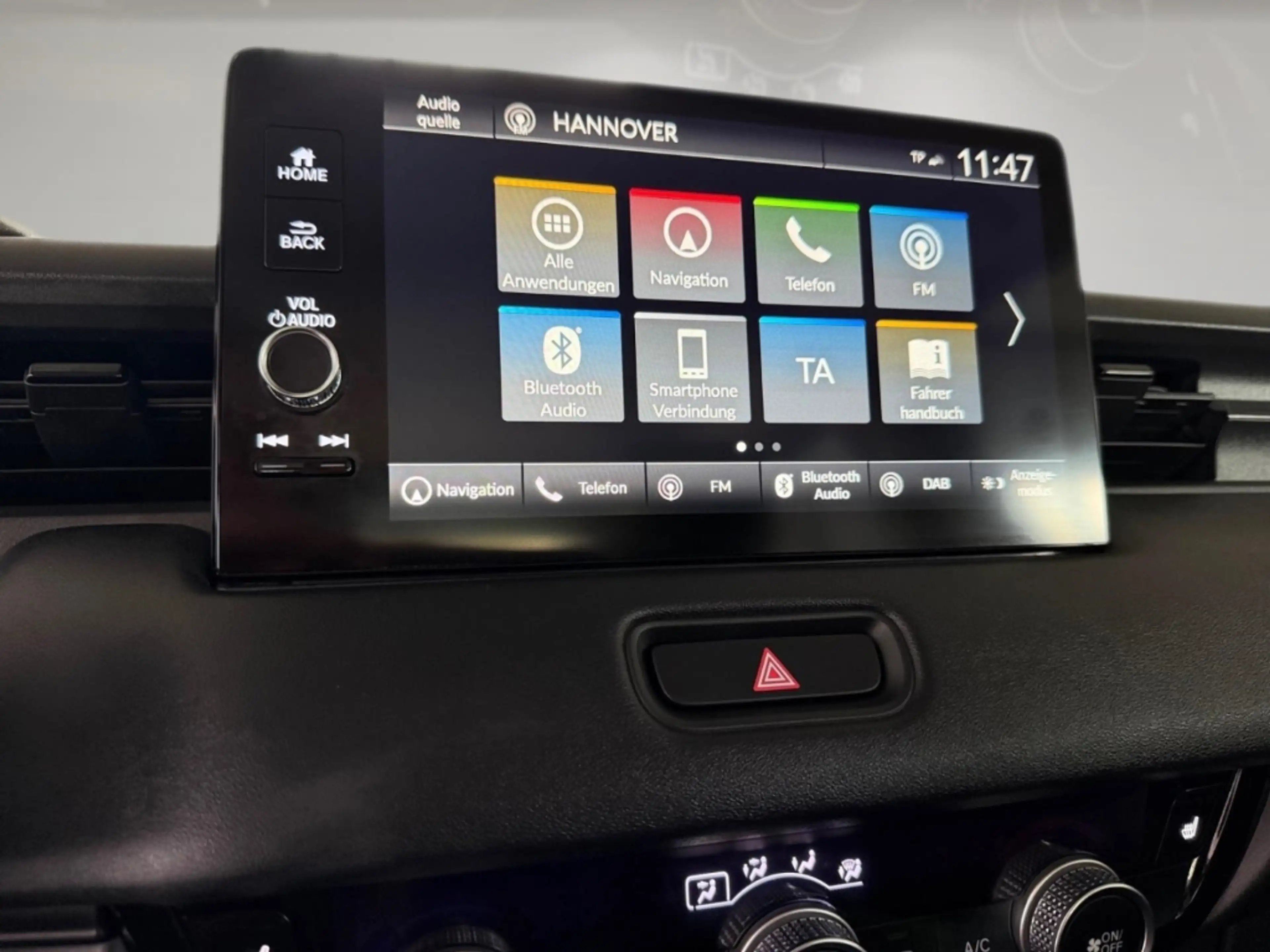 Honda HR-V 1.5 Elegance Hybrid *NAVI*CARPLAY*ACC* — photo 9
