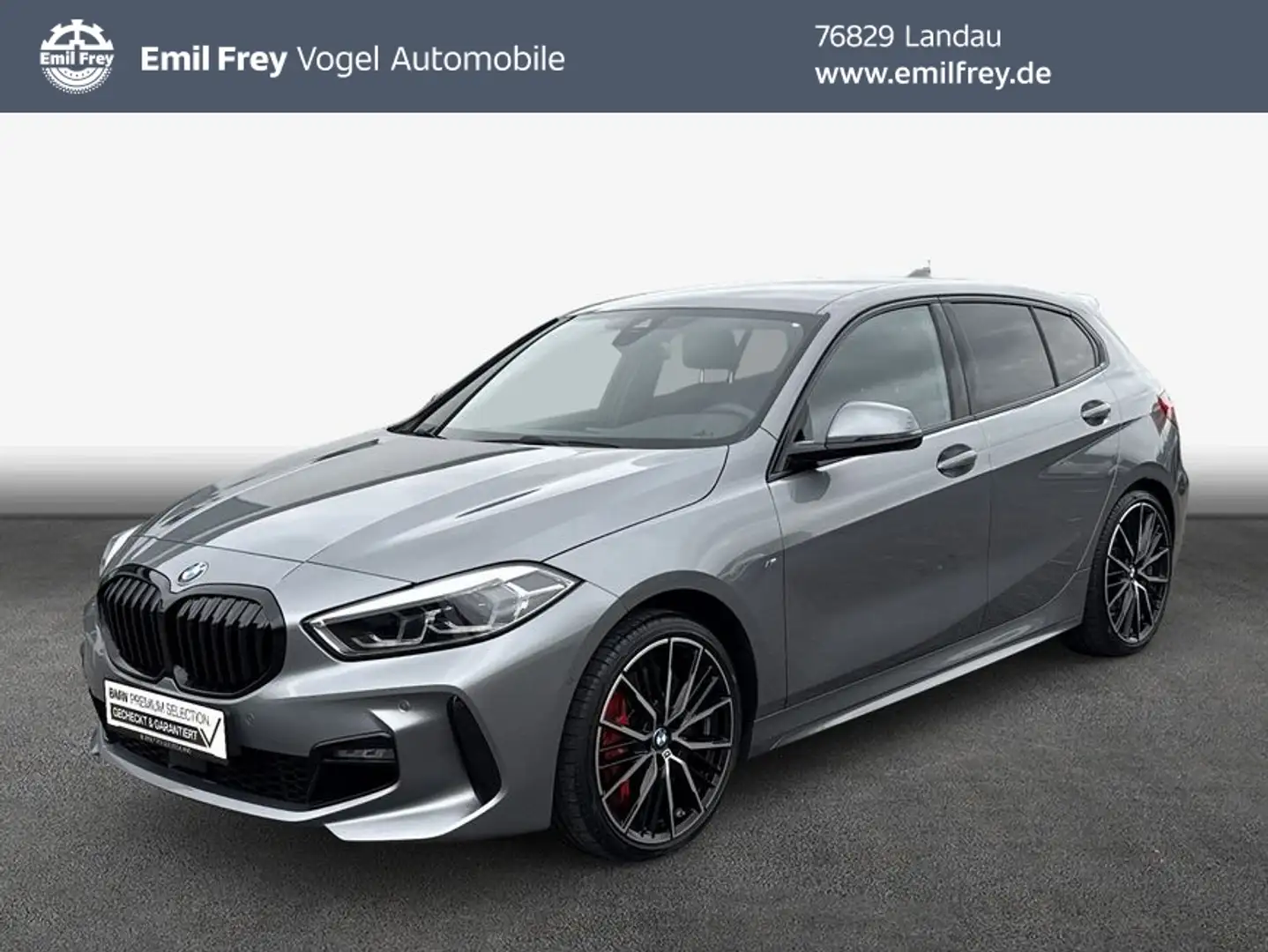 BMW 120 d xDrive Aut. M Sport Grau - 1