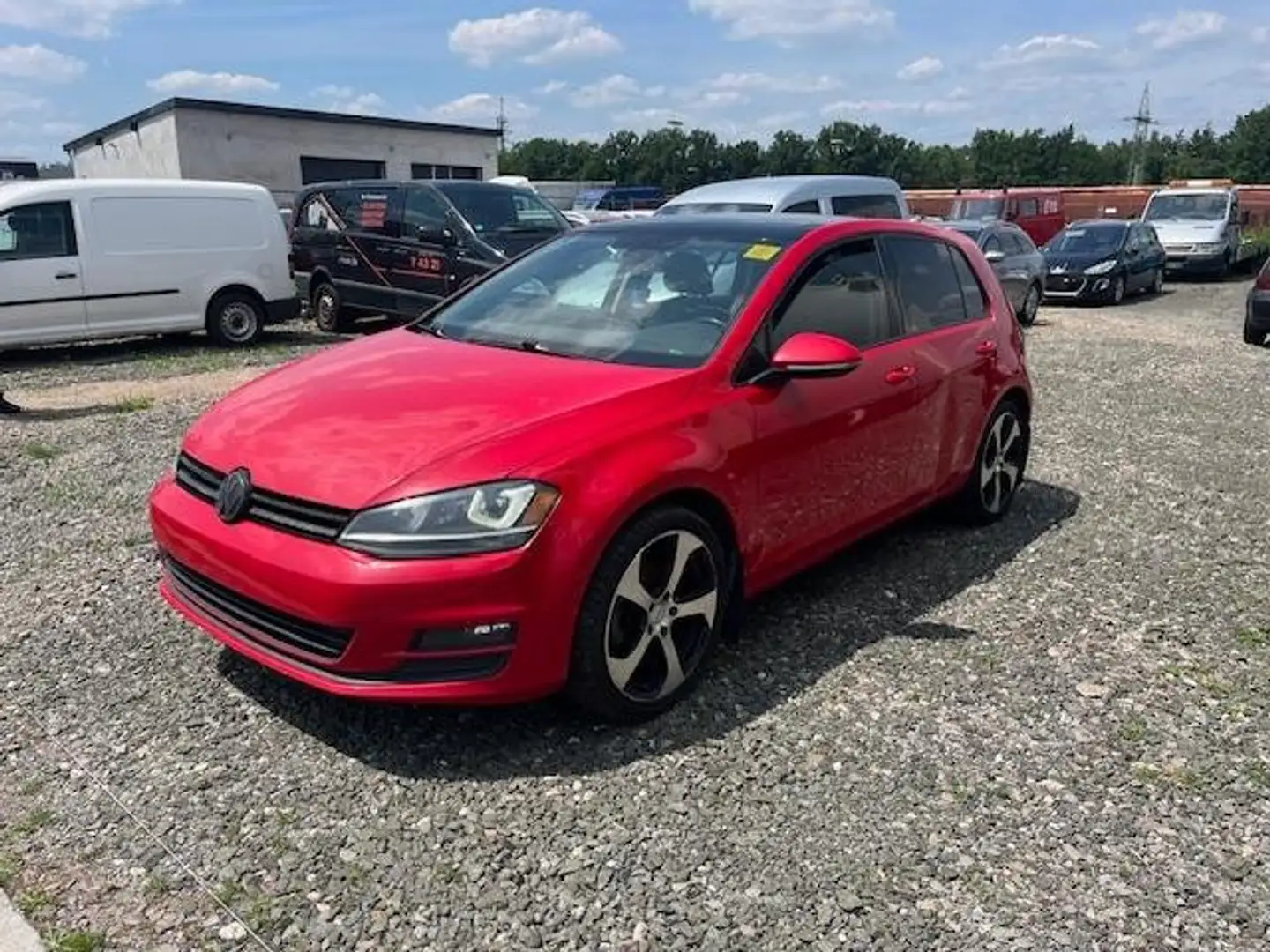 Volkswagen Golf 1.8 Rouge - 1