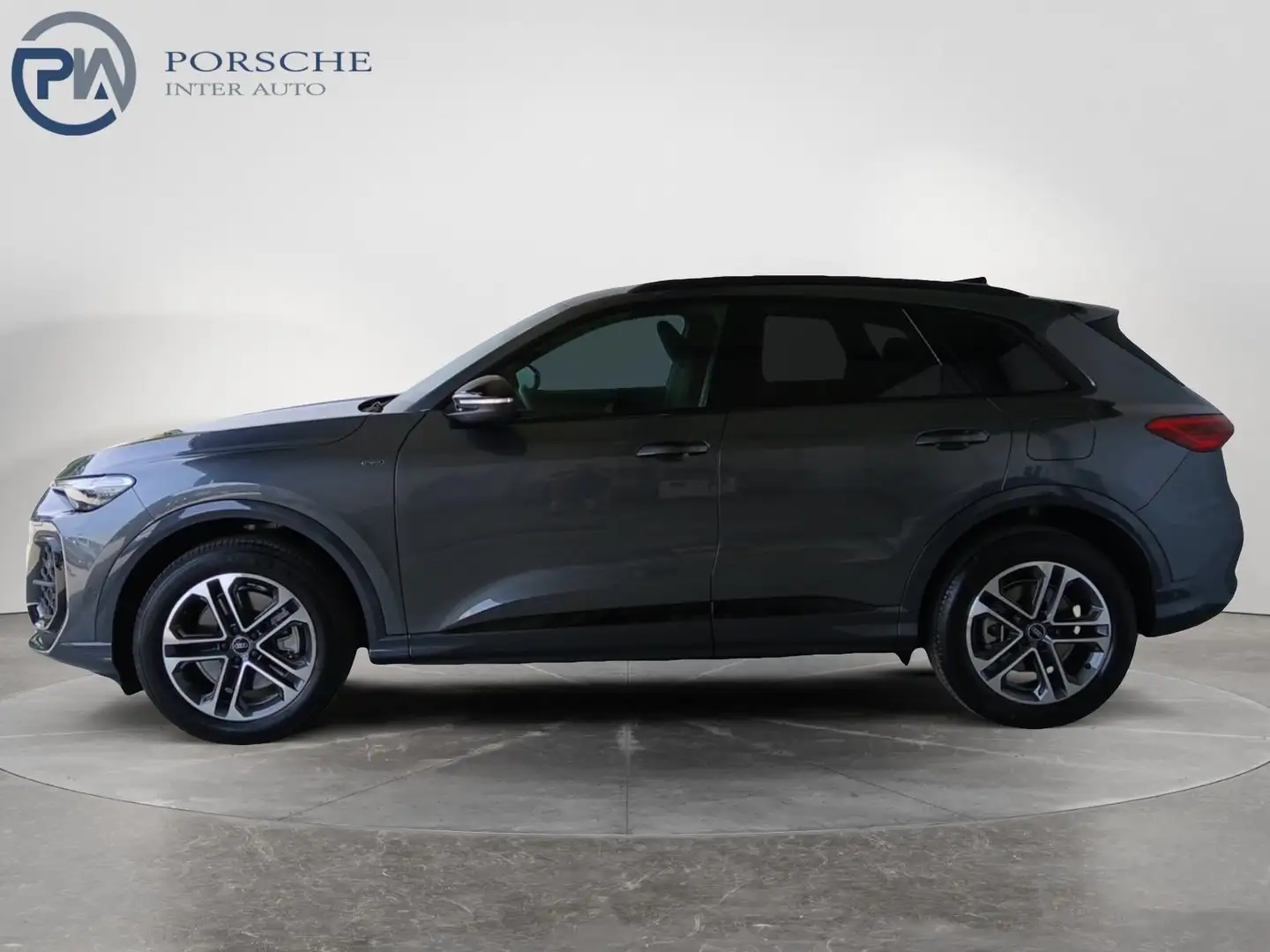 Audi Q5 e-hybrid quattro 220 KW Grau - 2