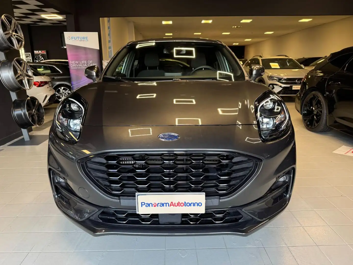 Ford Puma 1.0 EcoBoost Hybrid 125 CV S&S aut. ST-Line Grau - 2