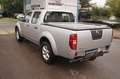 Nissan Navara Pickup Double Cab XE 4X4 Argent - thumbnail 4